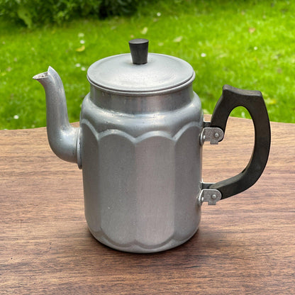 Aluminium thee / koffie pot - Bamestra Curiosa