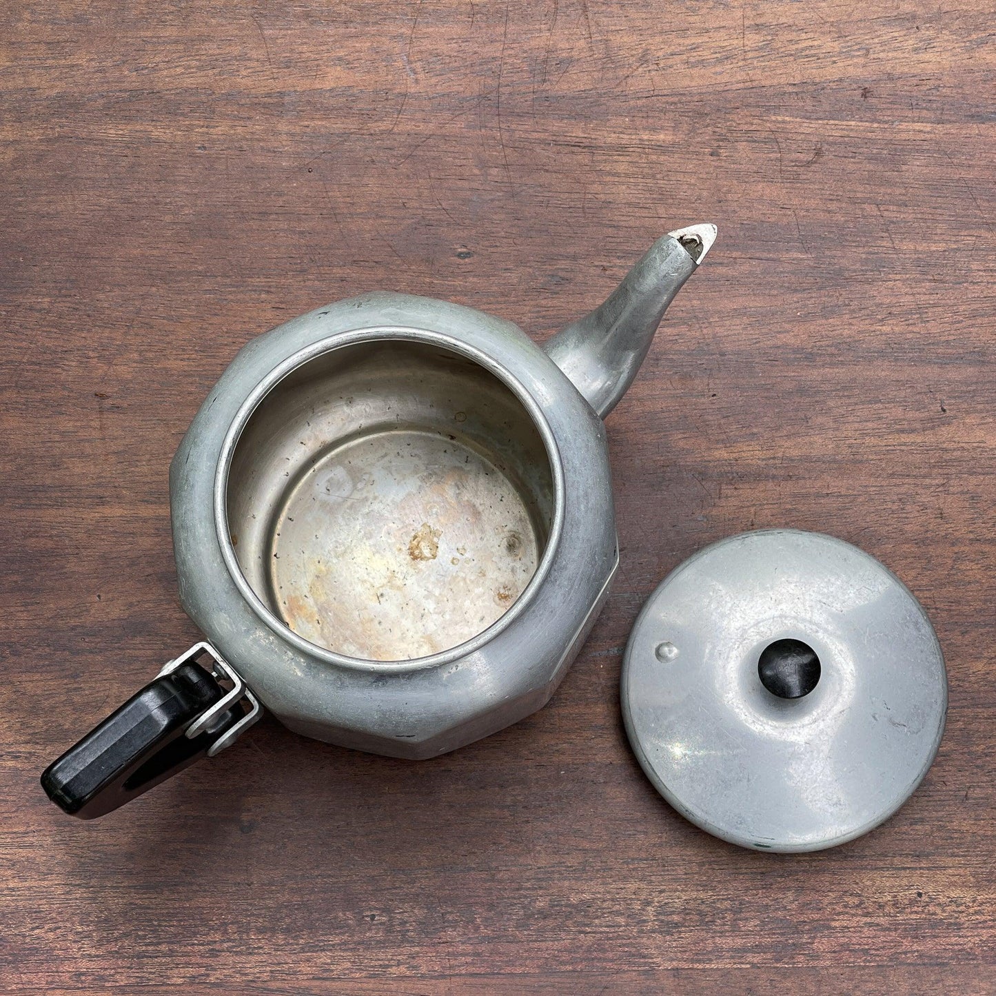 Aluminium thee / koffie pot - Bamestra Curiosa