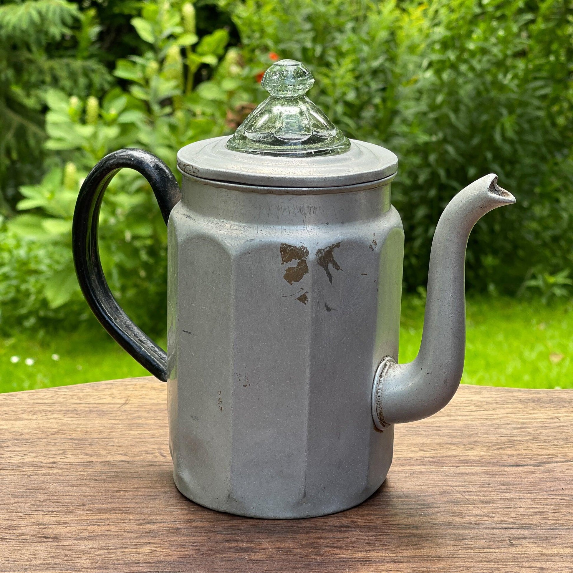 Aluminium thee / koffiepot - Bamestra Curiosa