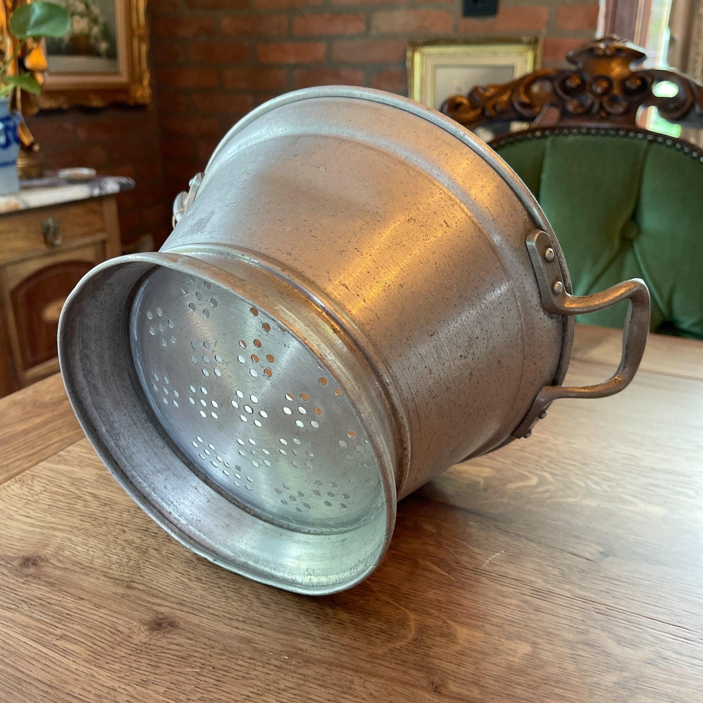 Aluminium vergiet - Bamestra Curiosa