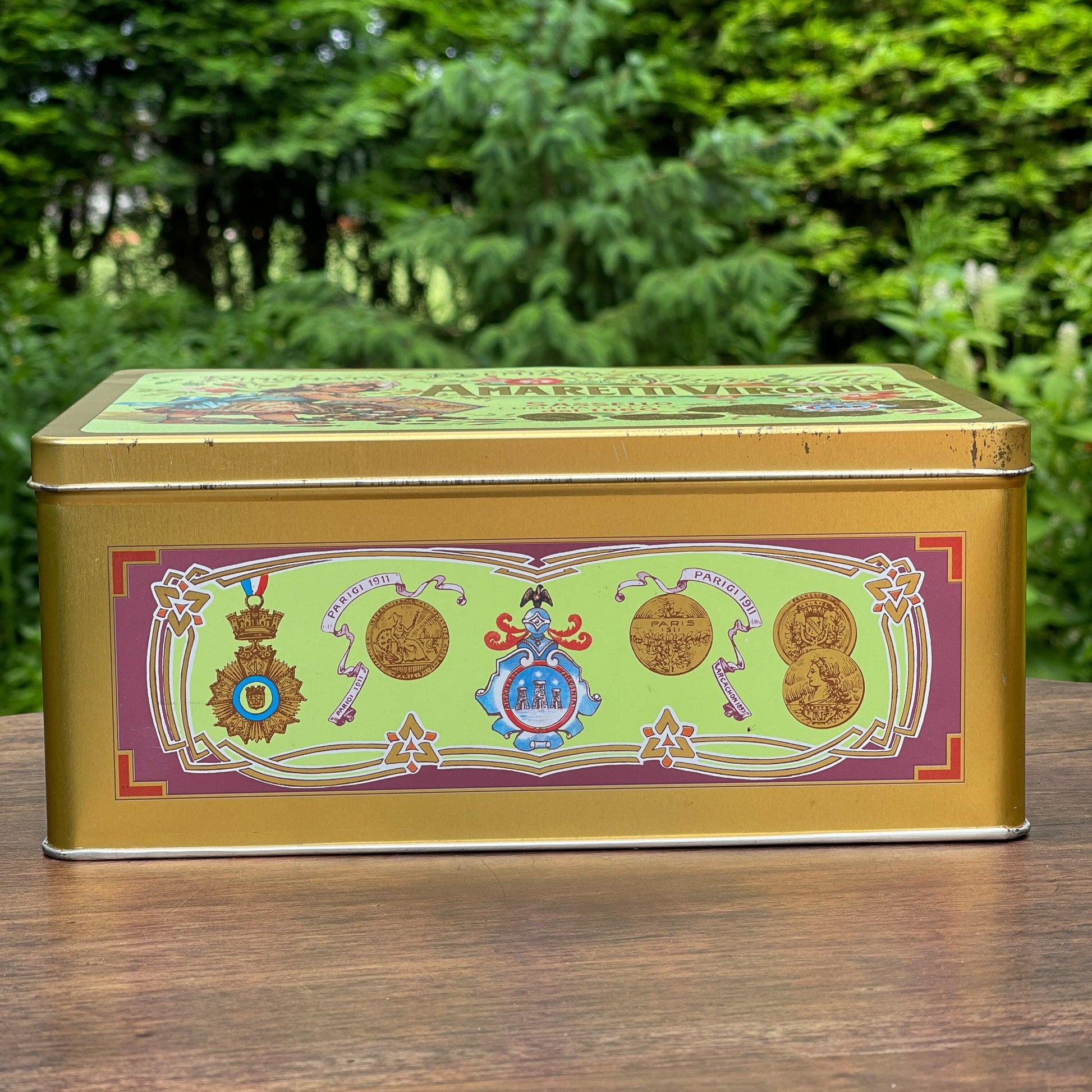 Amaretti Virginia Sassello koekblik - Bamestra Curiosa