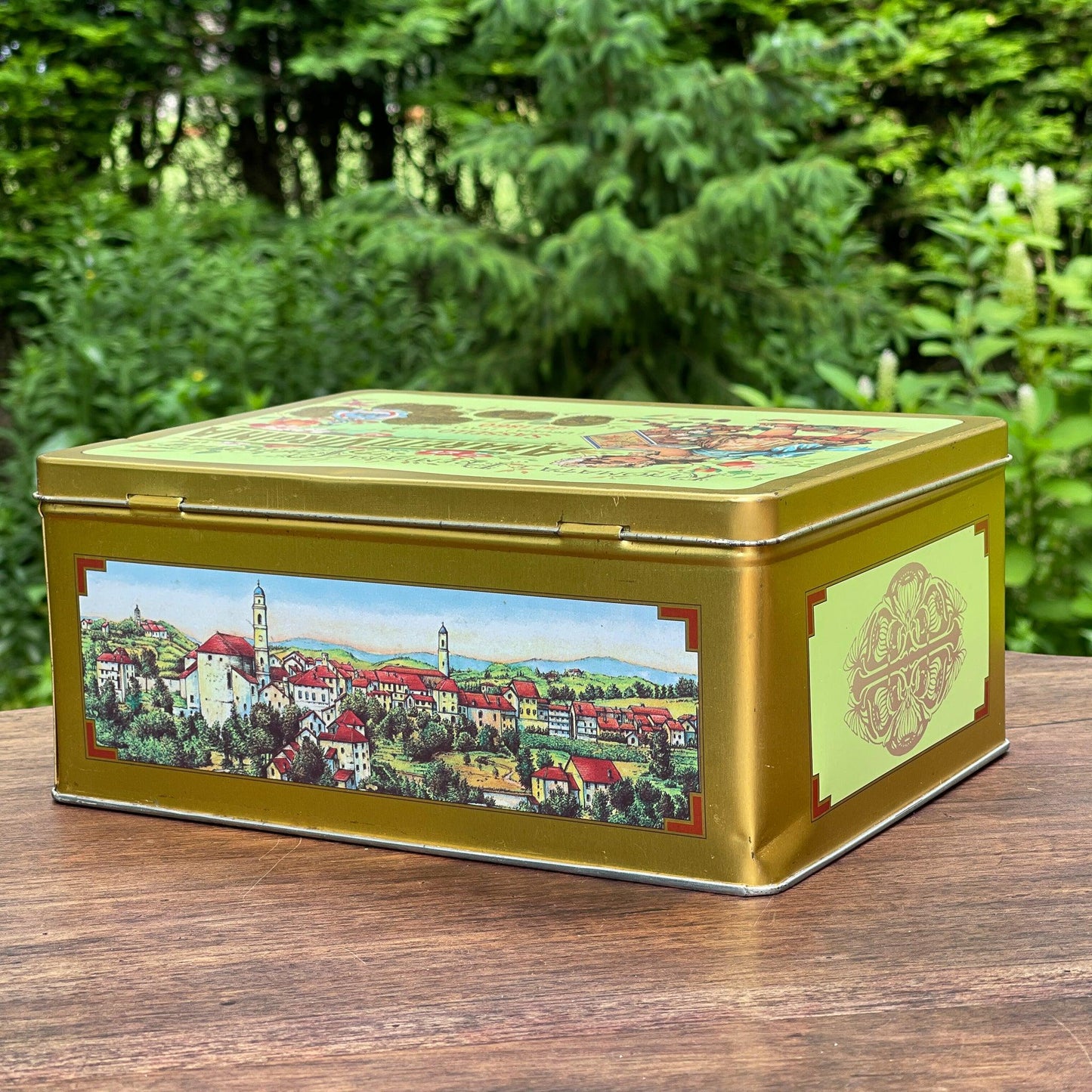 Amaretti Virginia Sassello koekblik - Bamestra Curiosa