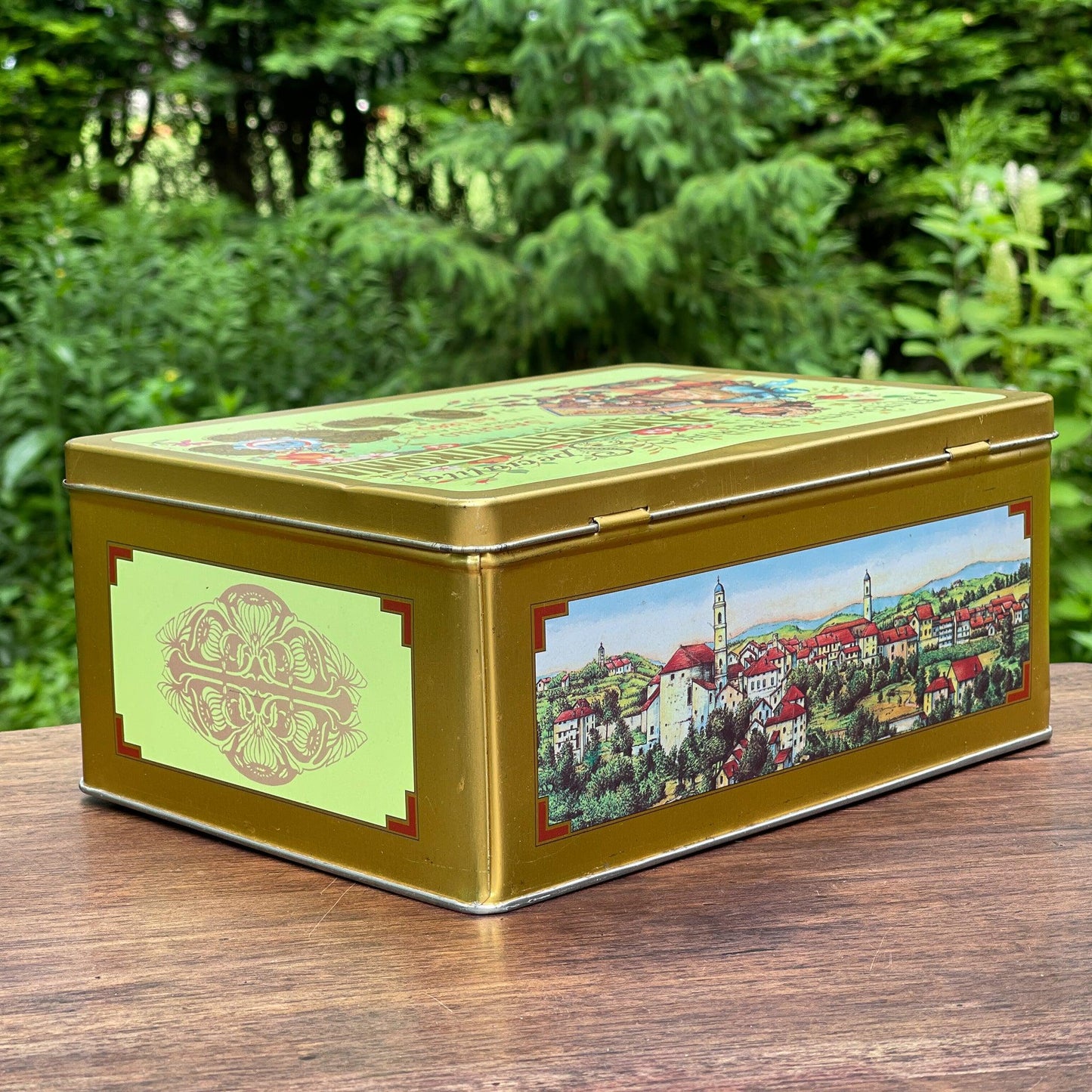 Amaretti Virginia Sassello koekblik - Bamestra Curiosa