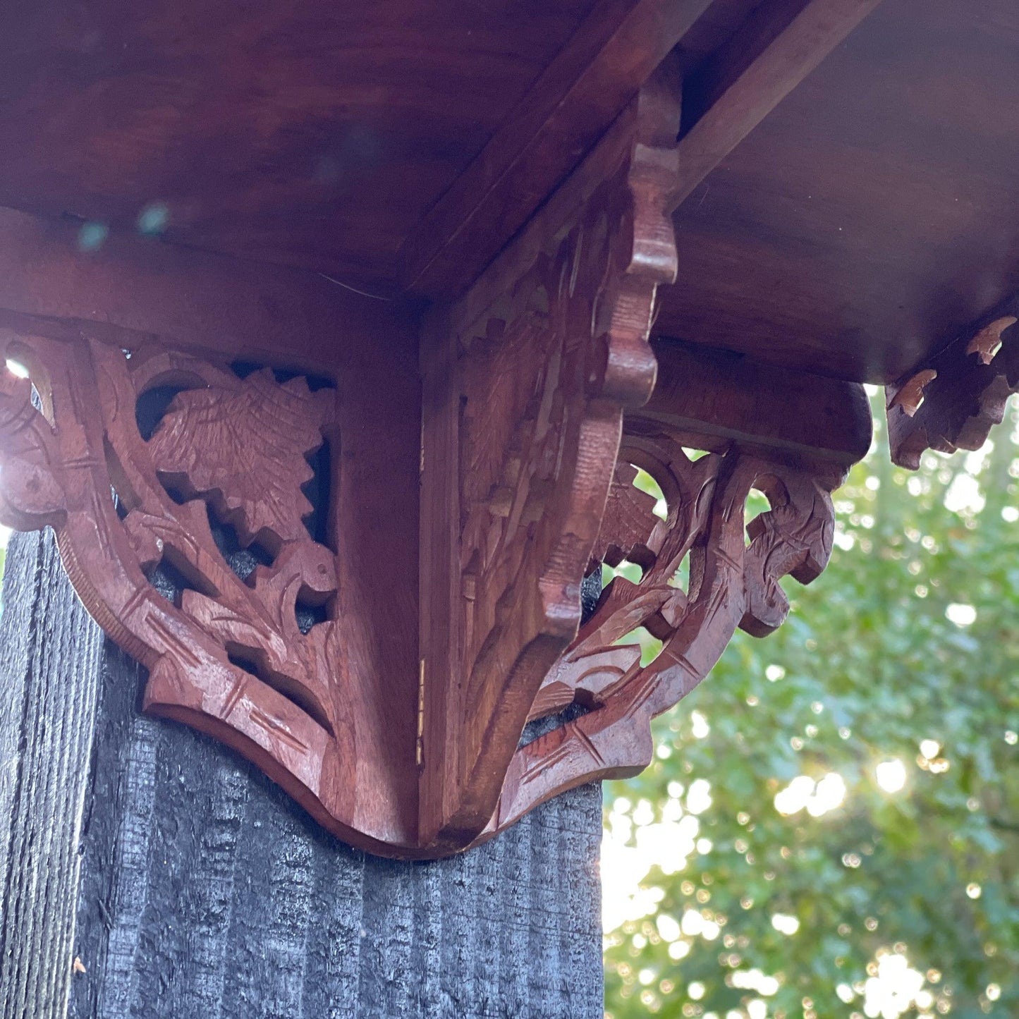 Antiek altaar houtsnijwerk - Bamestra Curiosa