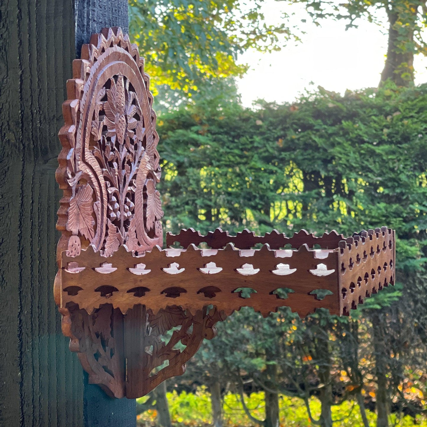 Antiek altaar houtsnijwerk - Bamestra Curiosa