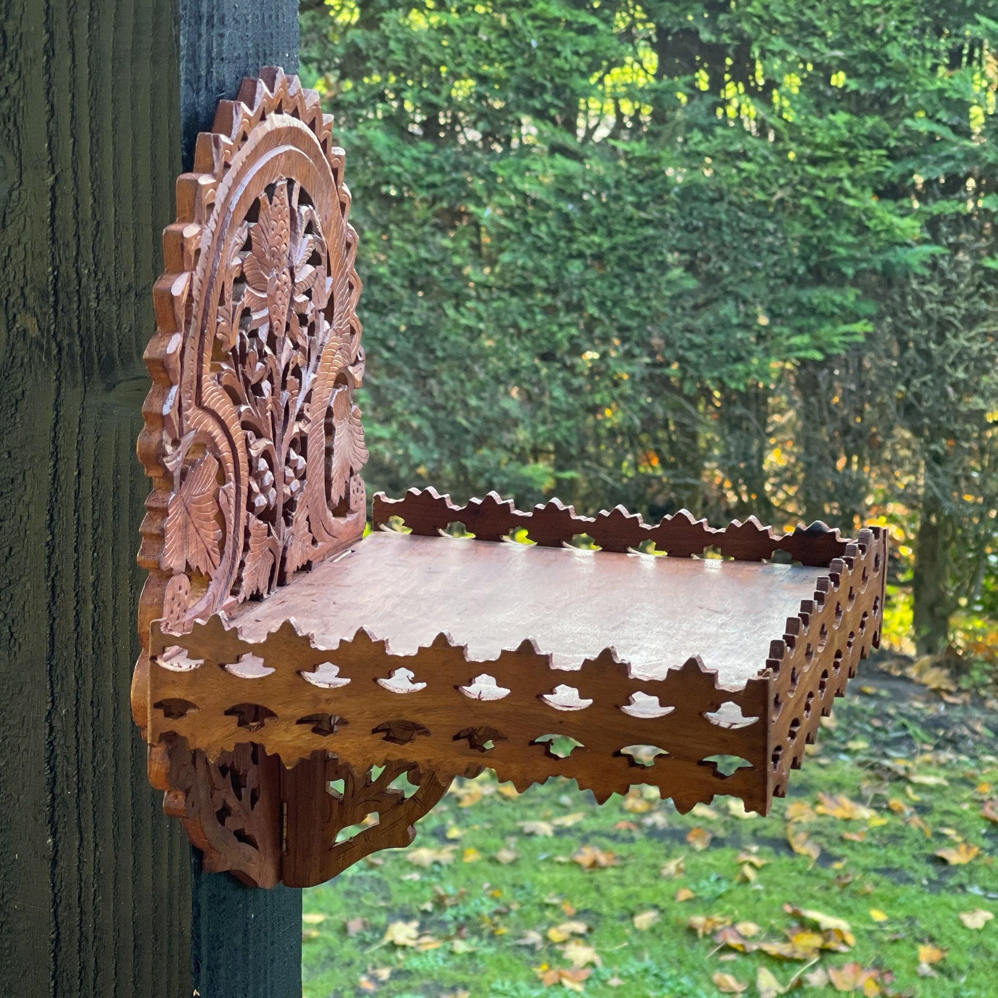 Antiek altaar houtsnijwerk - Bamestra Curiosa