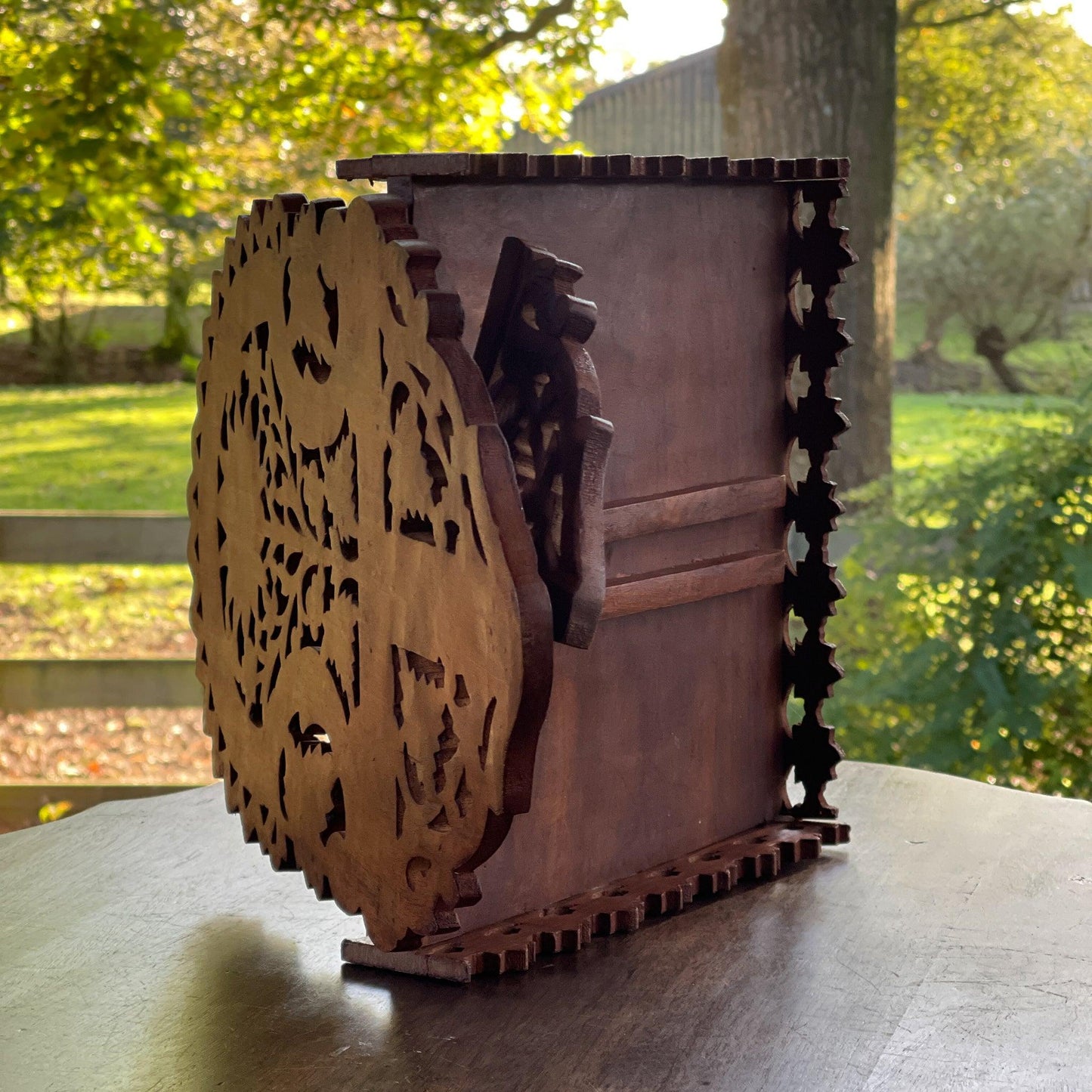 Antiek altaar houtsnijwerk - Bamestra Curiosa