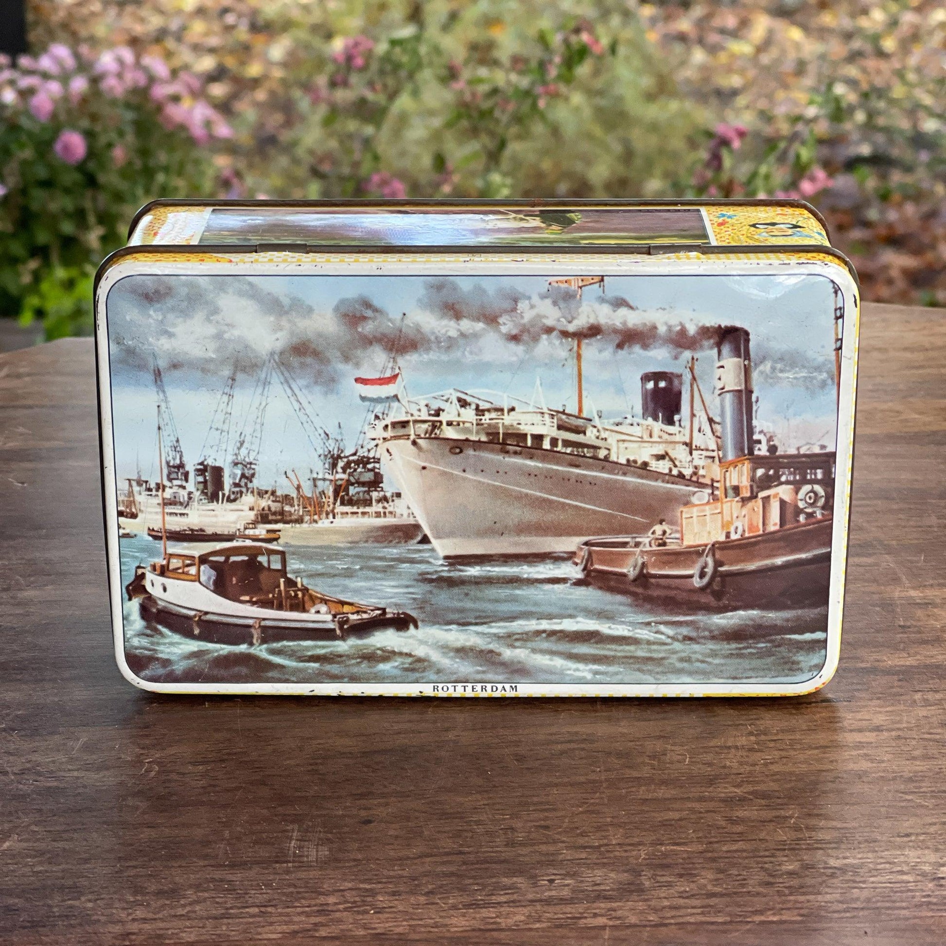 Antiek blik van De Bruinkoek - Bamestra Curiosa