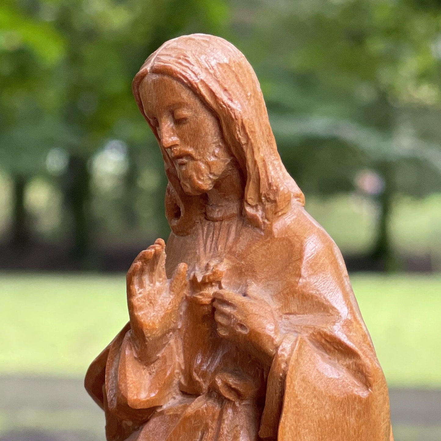 Antiek houtsnijwerk Jezus - Bamestra Curiosa