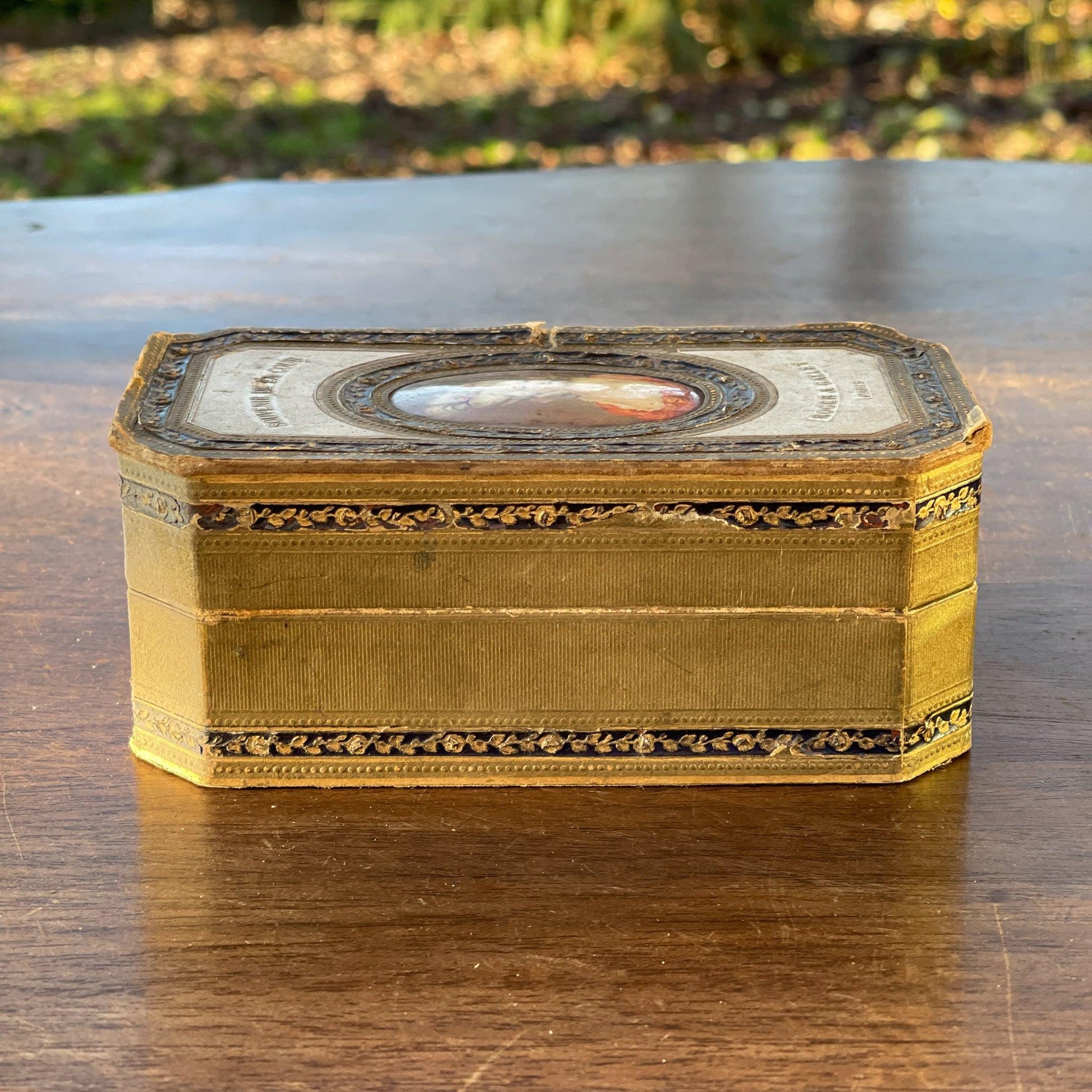 Antiek Parfum doosje van Roger & Gallet Paris (1922) - Bamestra Curiosa