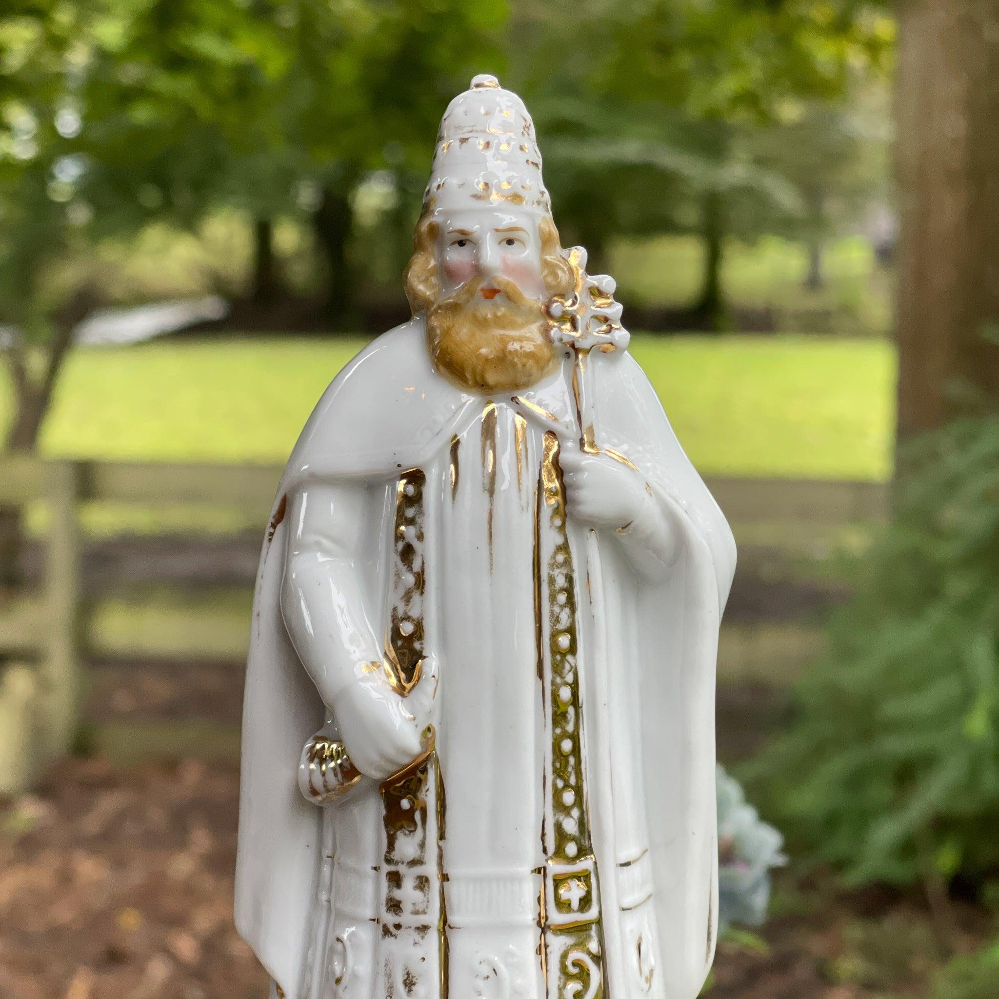 Antiek zeldzaam porseleinen beeld van St. Cornelius - The Collectionist