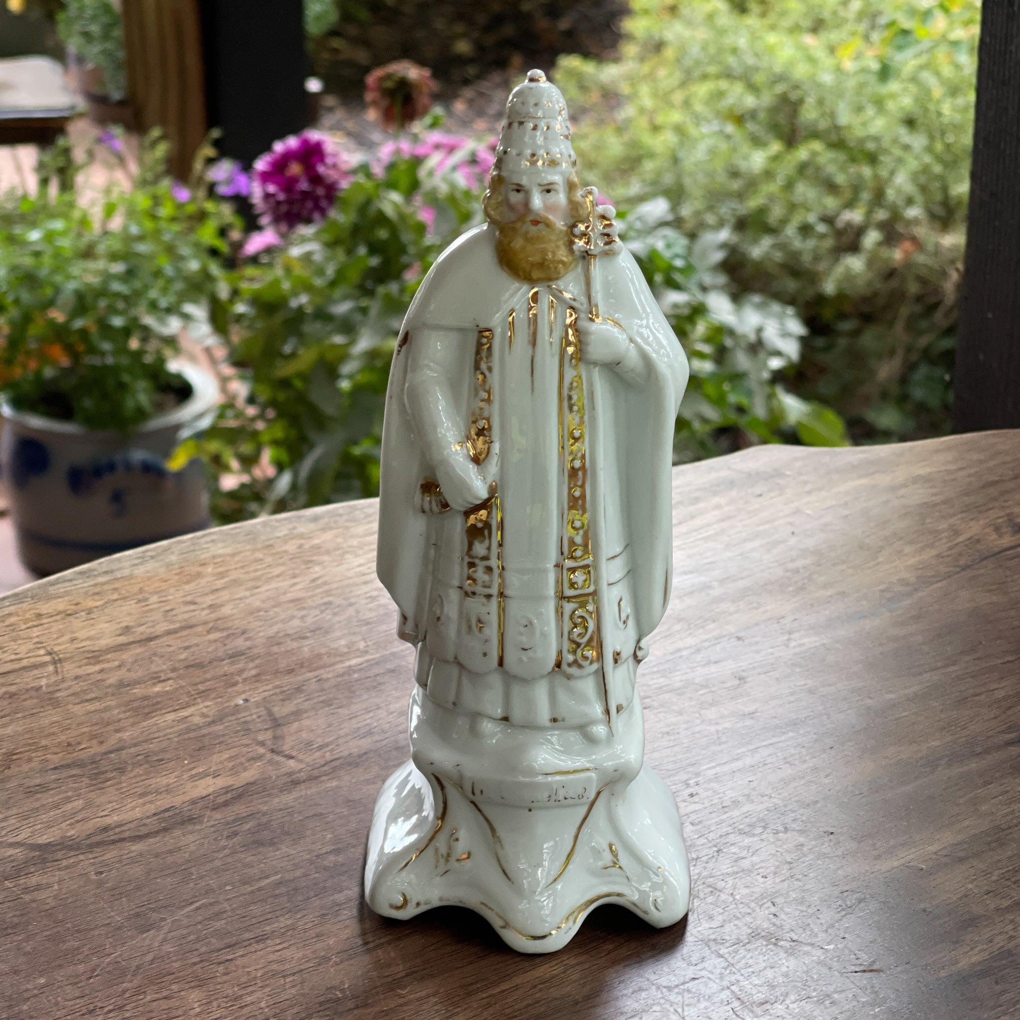 Antiek zeldzaam porseleinen beeld van St. Cornelius - The Collectionist