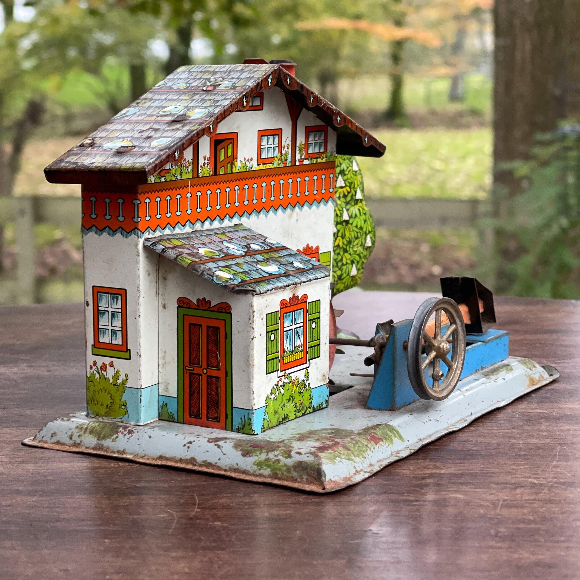 Antieke blikken watermolen voor stoommachine - Bamestra Curiosa