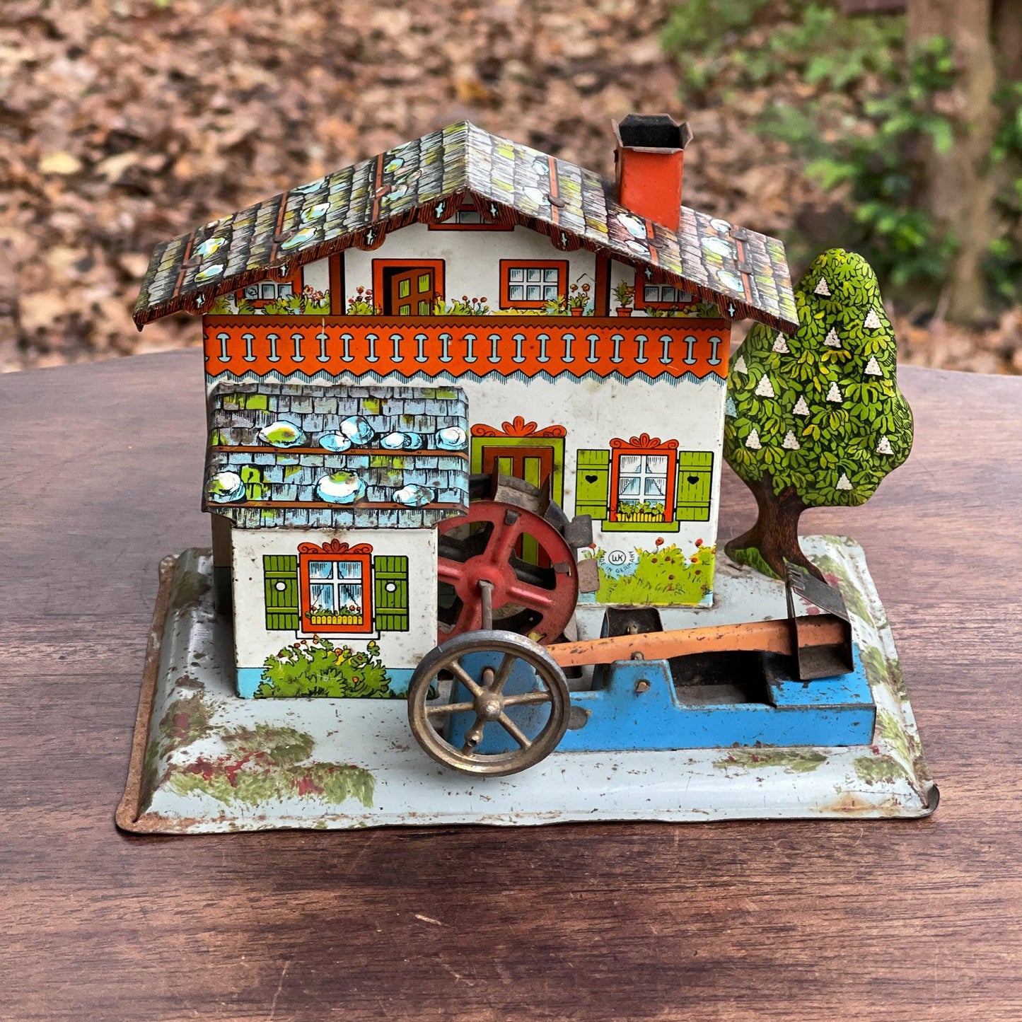 Antieke blikken watermolen voor stoommachine - Bamestra Curiosa