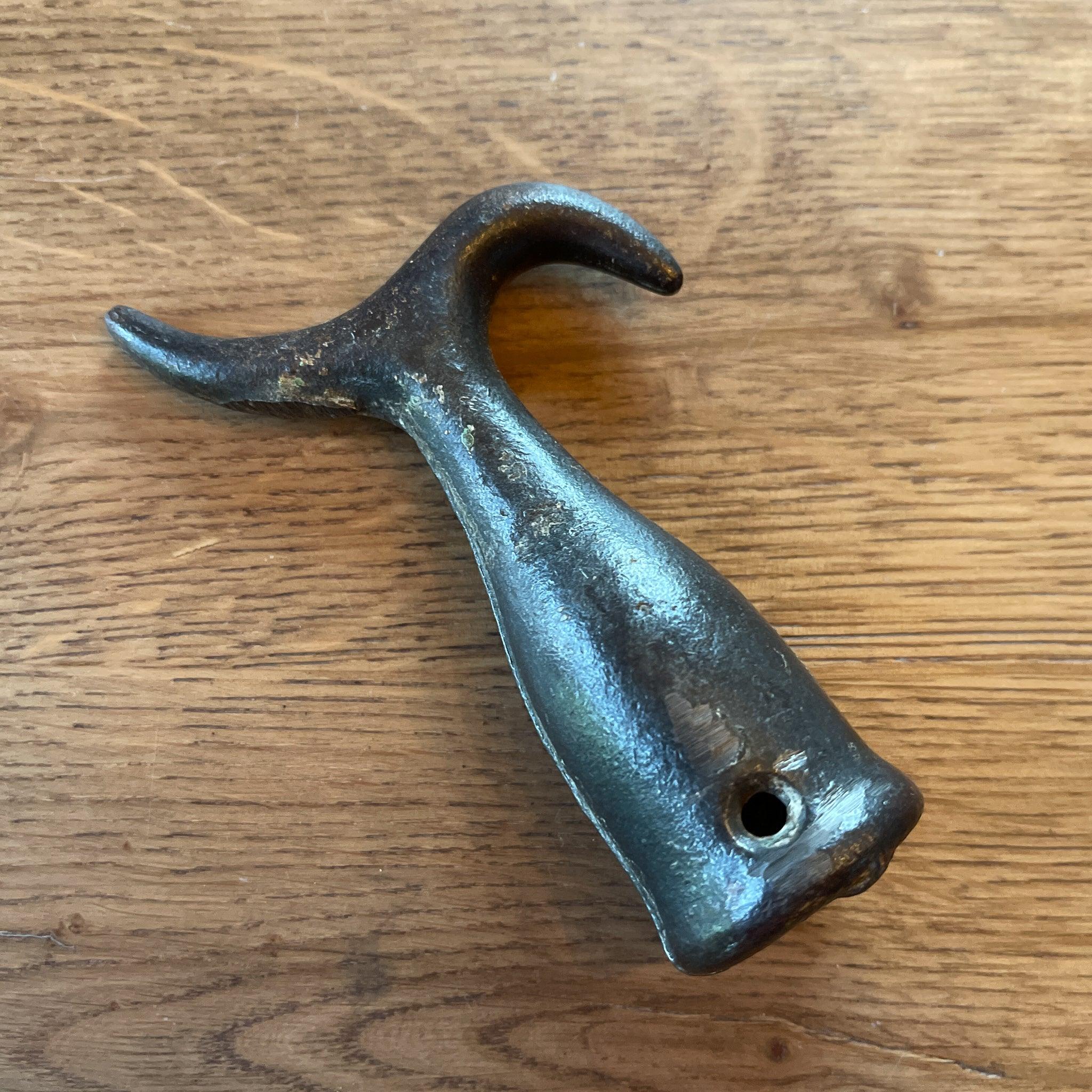 Antieke boothaak - Bamestra Curiosa