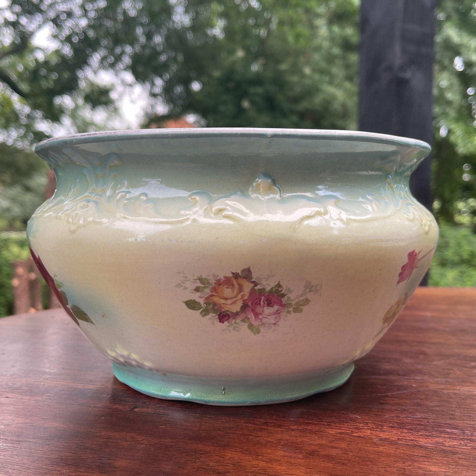 Antieke Engelse bloempot met rozen - Bamestra Curiosa