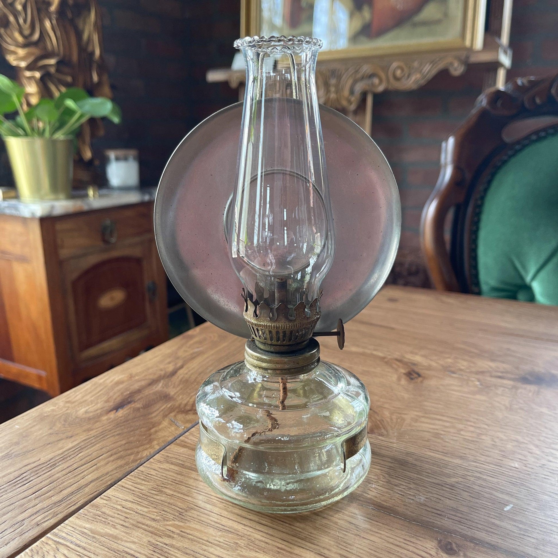 Antieke glazen olielamp - Bamestra Curiosa