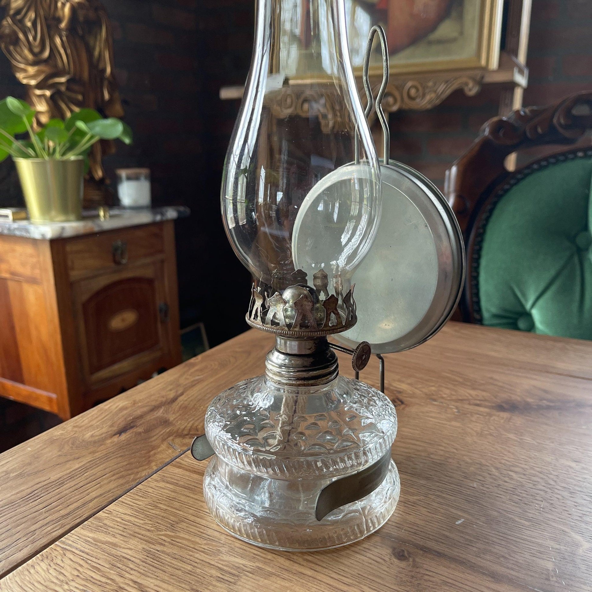 Antieke glazen olielamp - Bamestra Curiosa