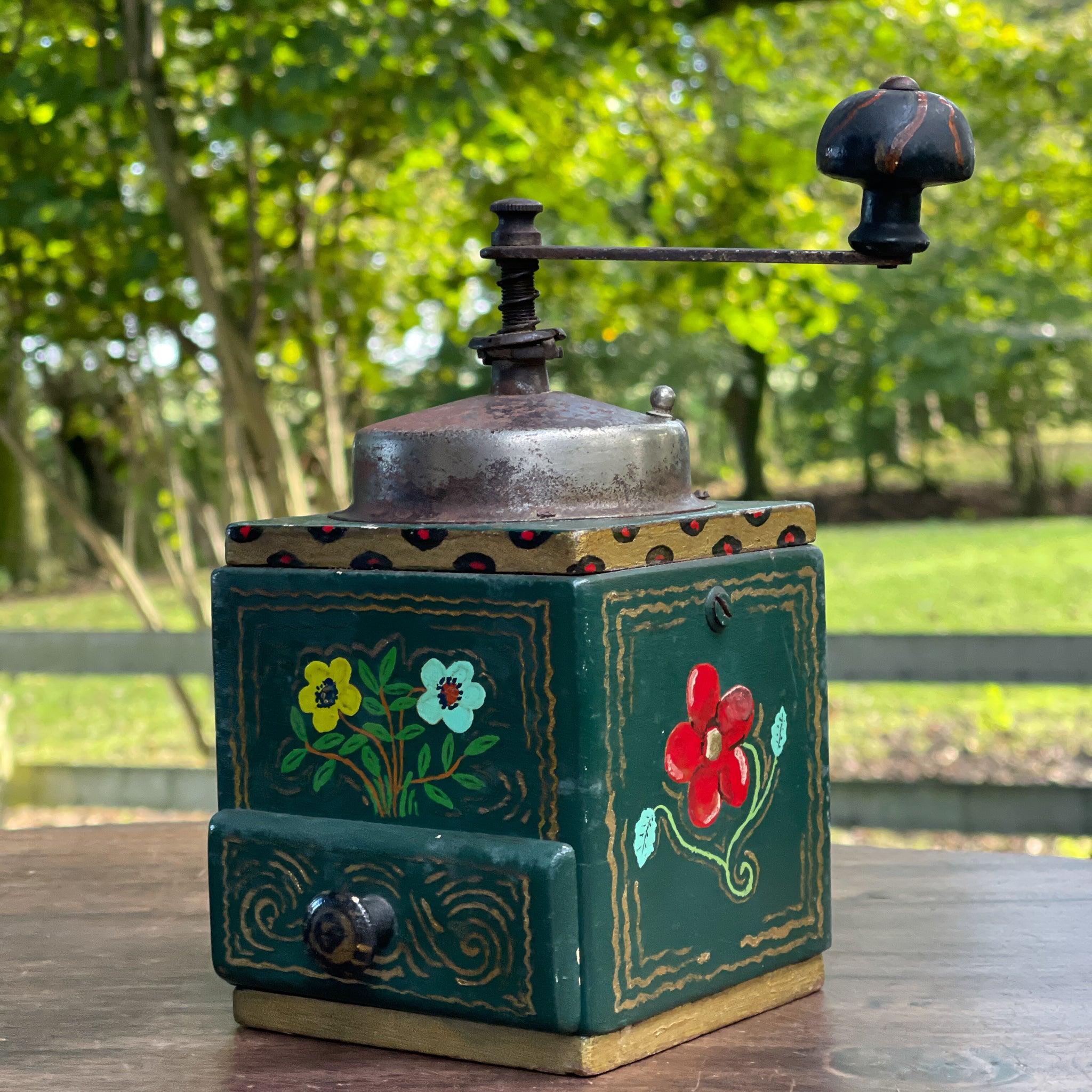 Antieke Hindeloopen geschilderde koffiemolen - The Collectionist