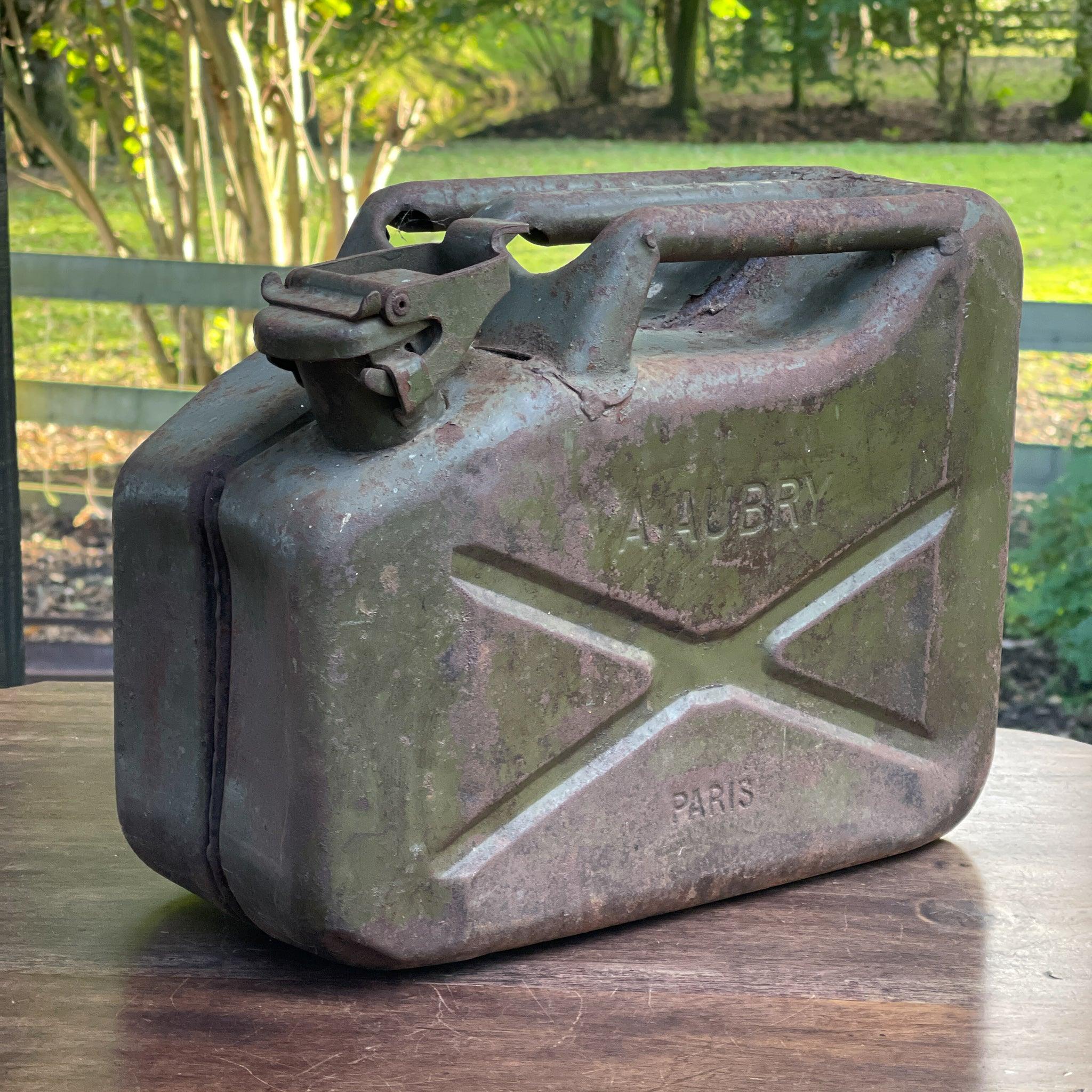 Antieke ijzeren Jerrycan A. Aubry Paris - Bamestra Curiosa