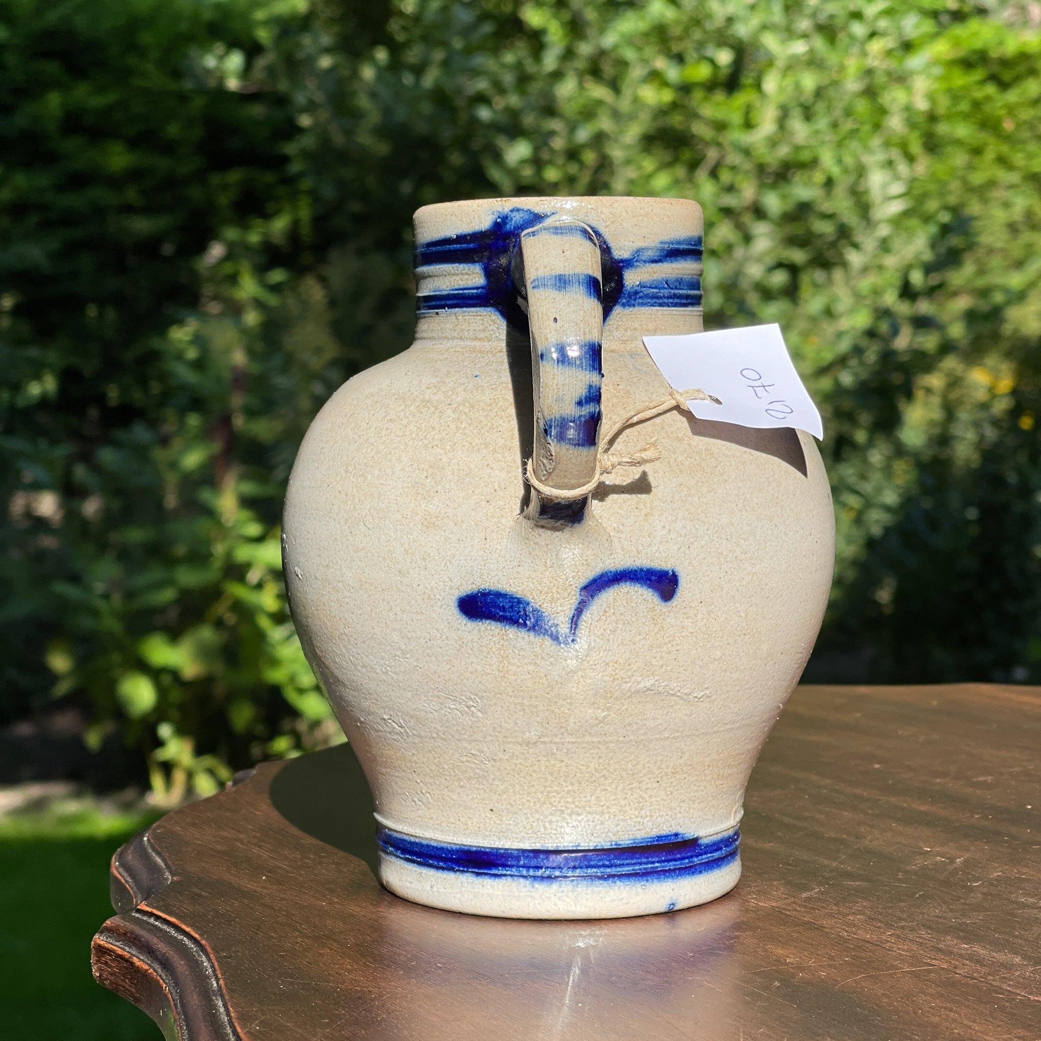 Antieke Keulse aardewerk schenkkannetje / vaasje - Bamestra Curiosa