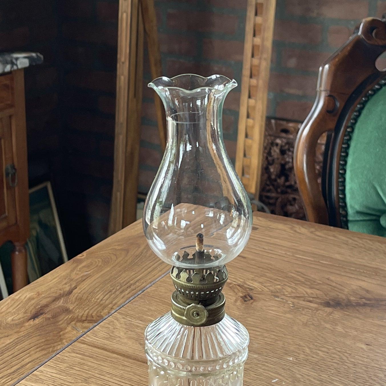 Antieke olielamp Carousel - Bamestra Curiosa