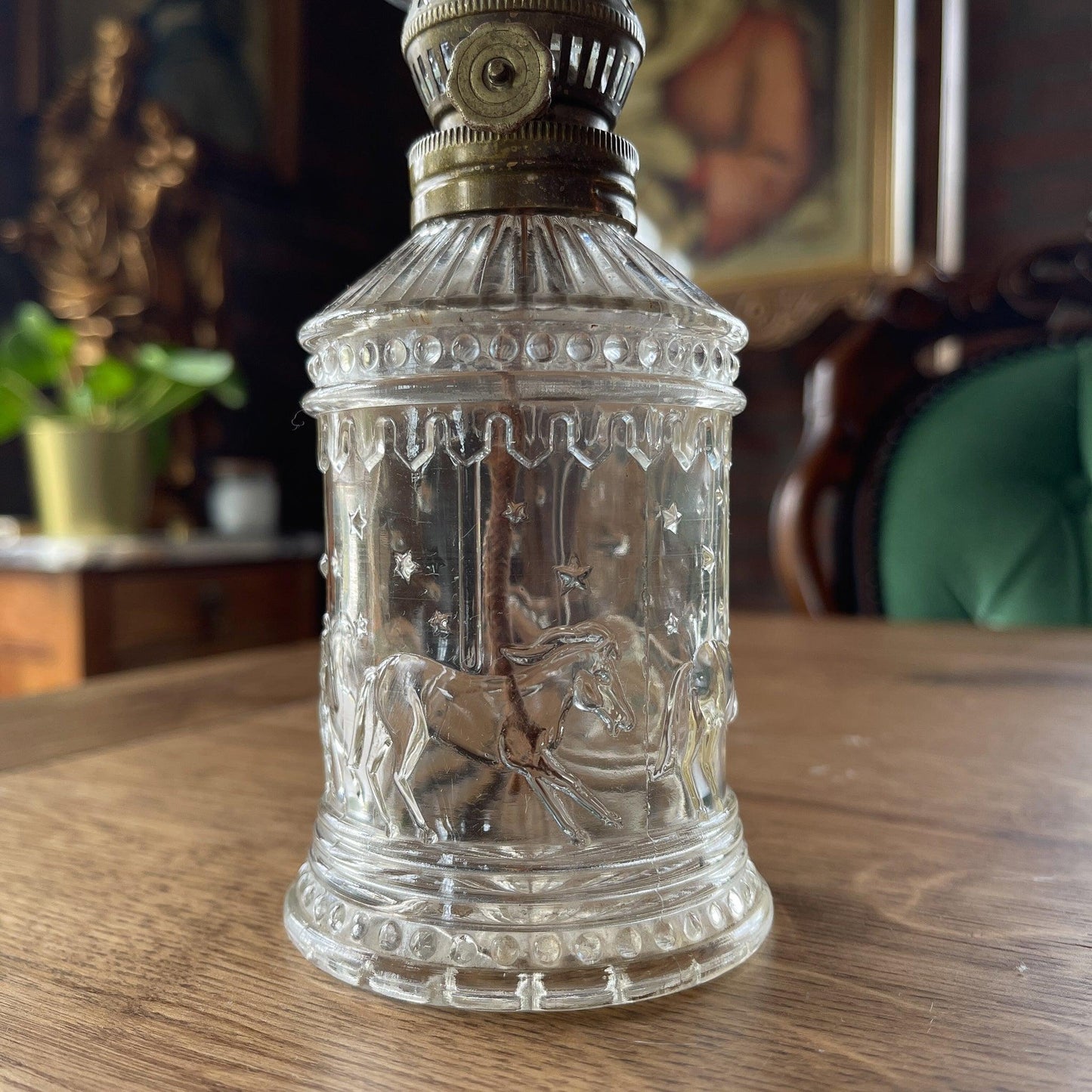 Antieke olielamp Carousel - Bamestra Curiosa