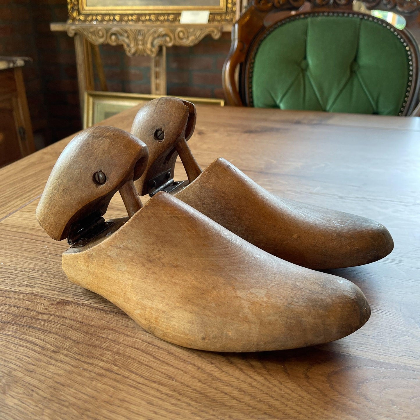 Antieke schoenspanners / mallen - Bamestra Curiosa