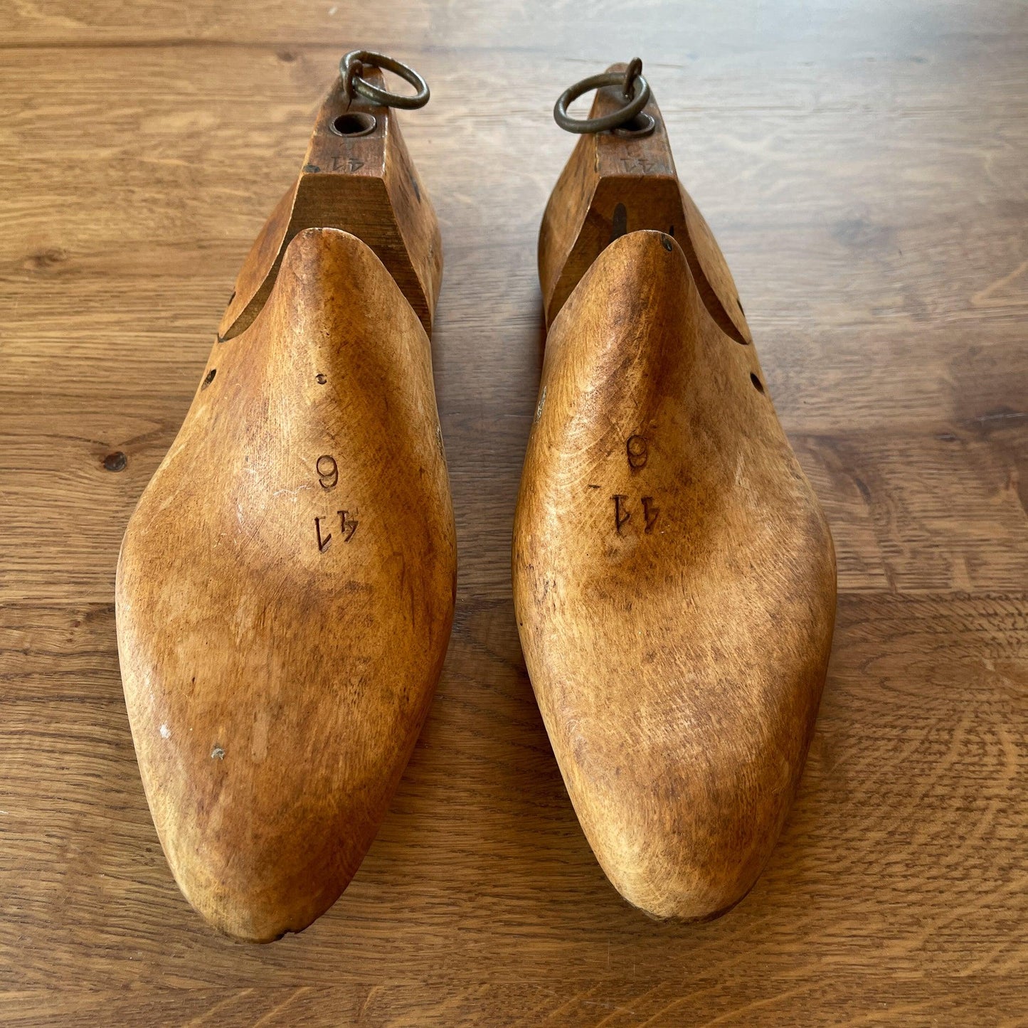 Antieke schoenspanners / mallen - Bamestra Curiosa