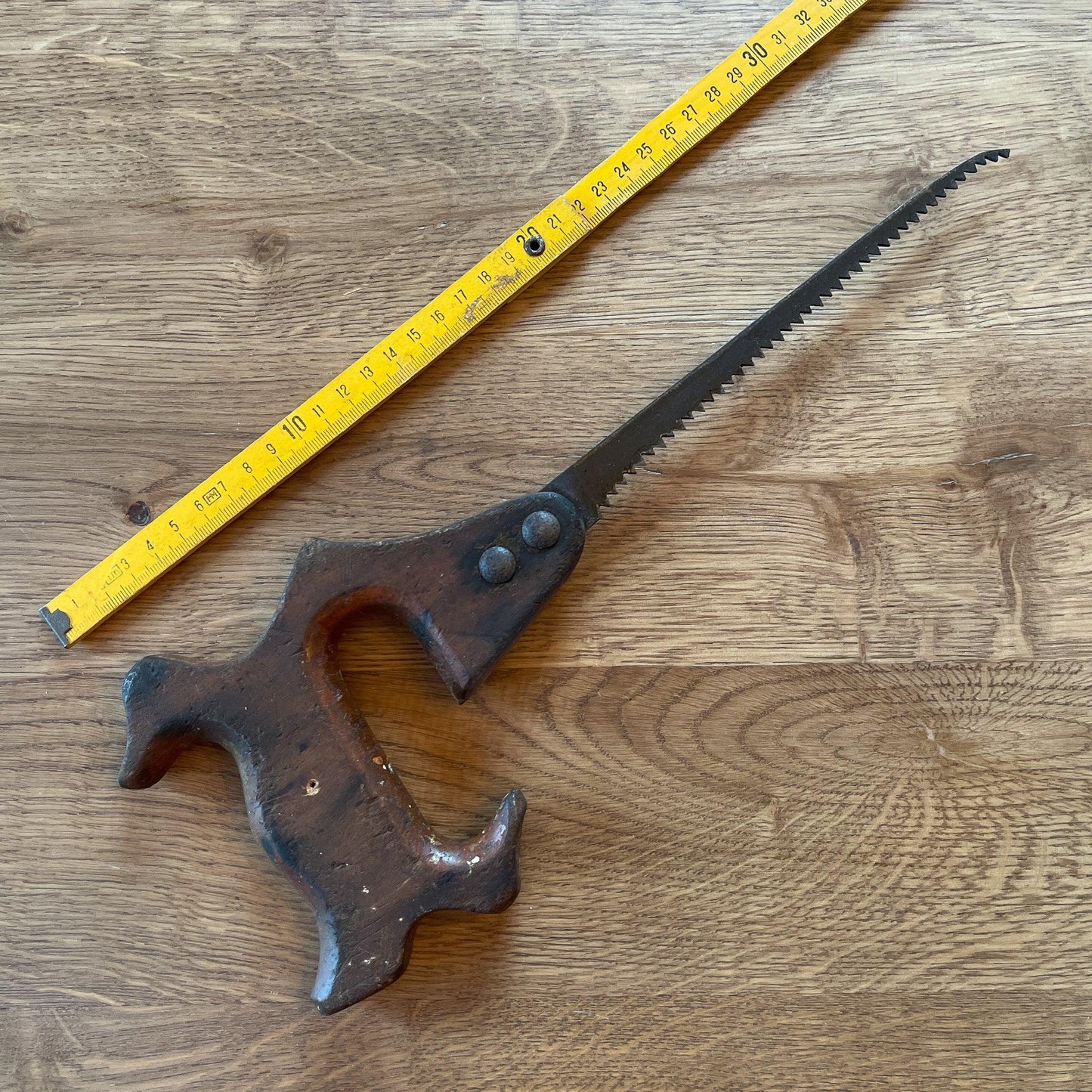 Antieke schrobzaag - Bamestra Curiosa