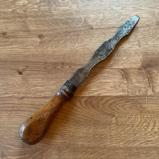 Antieke schroevendraaier - Bamestra Curiosa