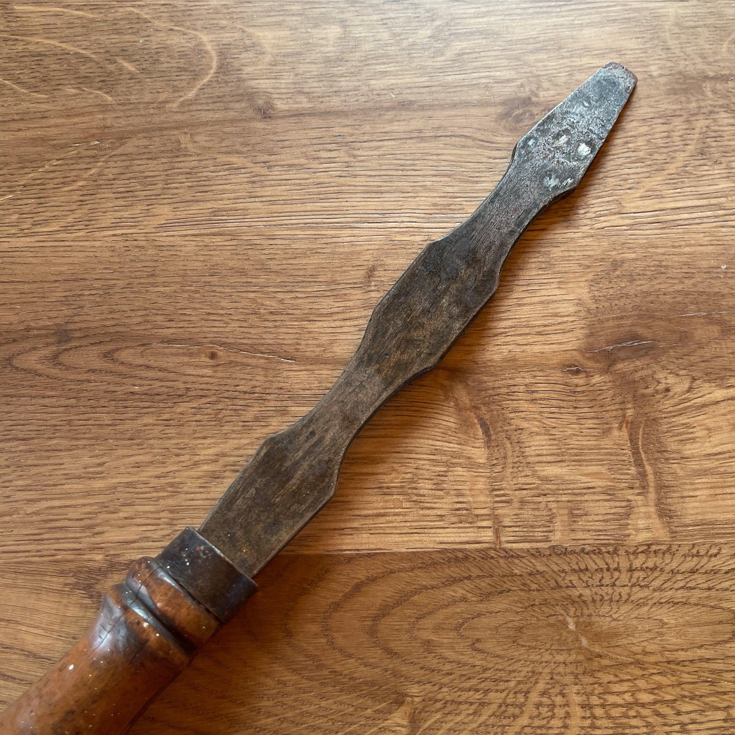 Antieke schroevendraaier - Bamestra Curiosa