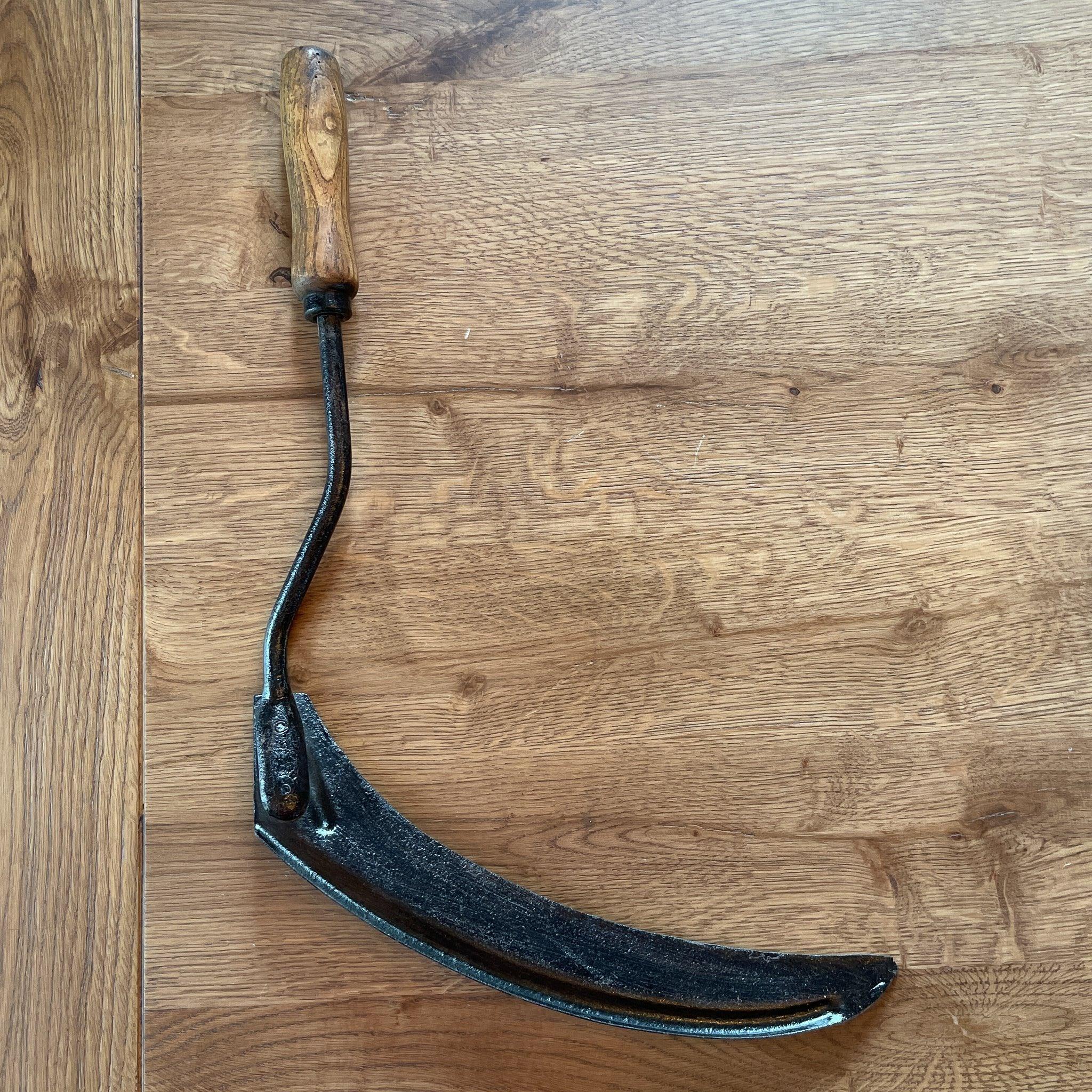 Antieke sikkel - The Collectionist