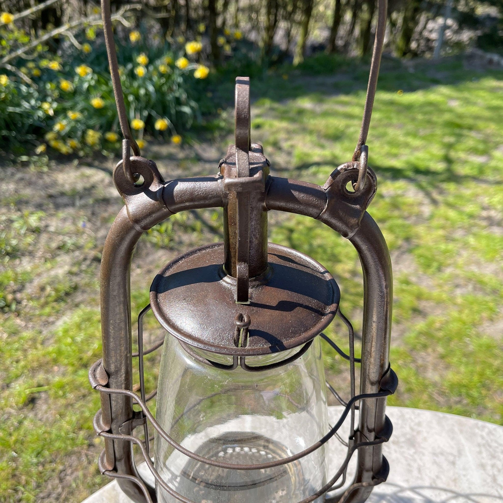 Antieke stormlantaarn Frowo 435 petroleum lamp - Bamestra Curiosa