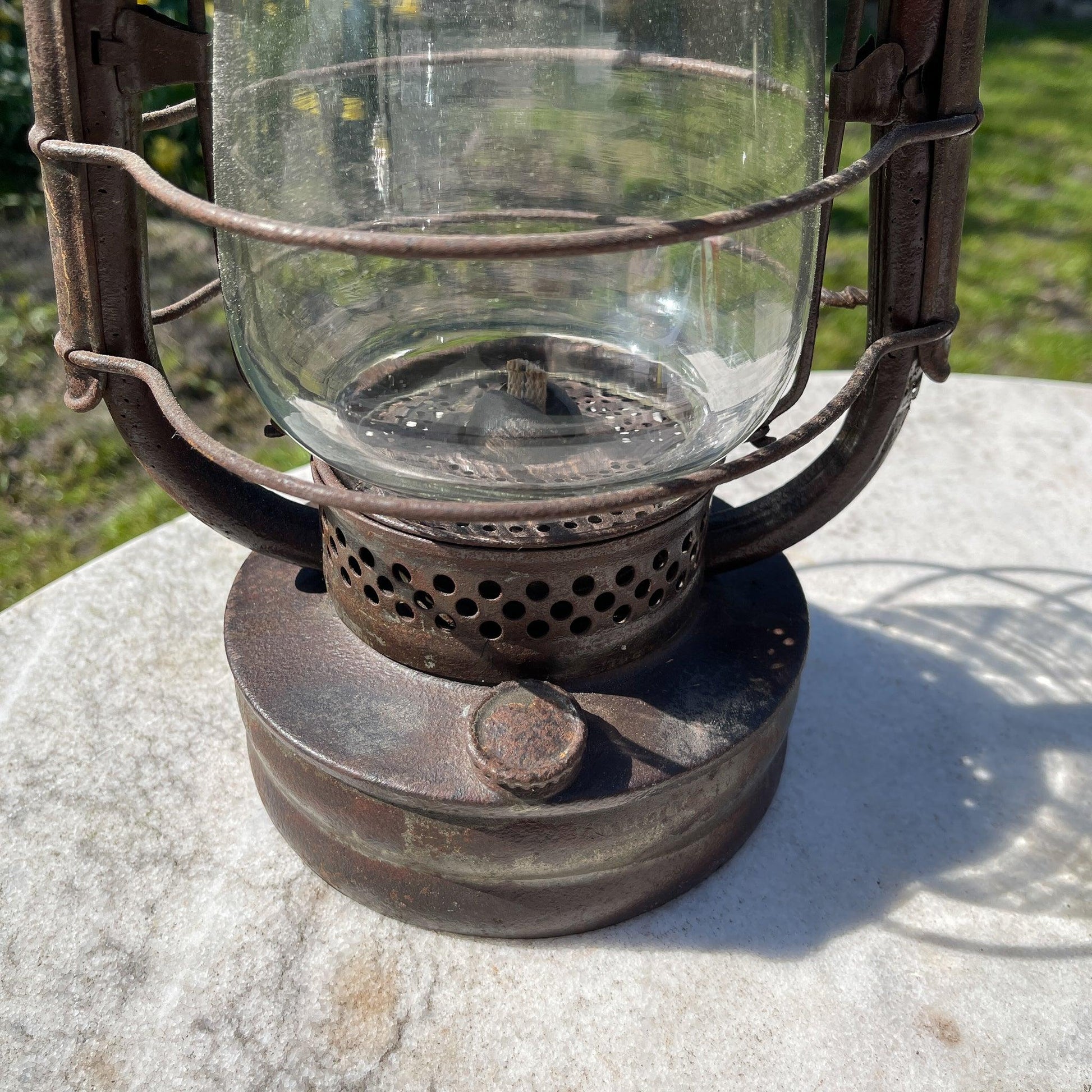 Antieke stormlantaarn petroleum lamp Marine - Bamestra Curiosa
