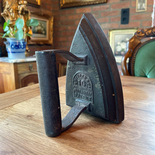 Antieke strijkbout - Bamestra Curiosa