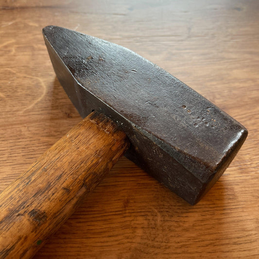 Antieke zware hamer - Bamestra Curiosa