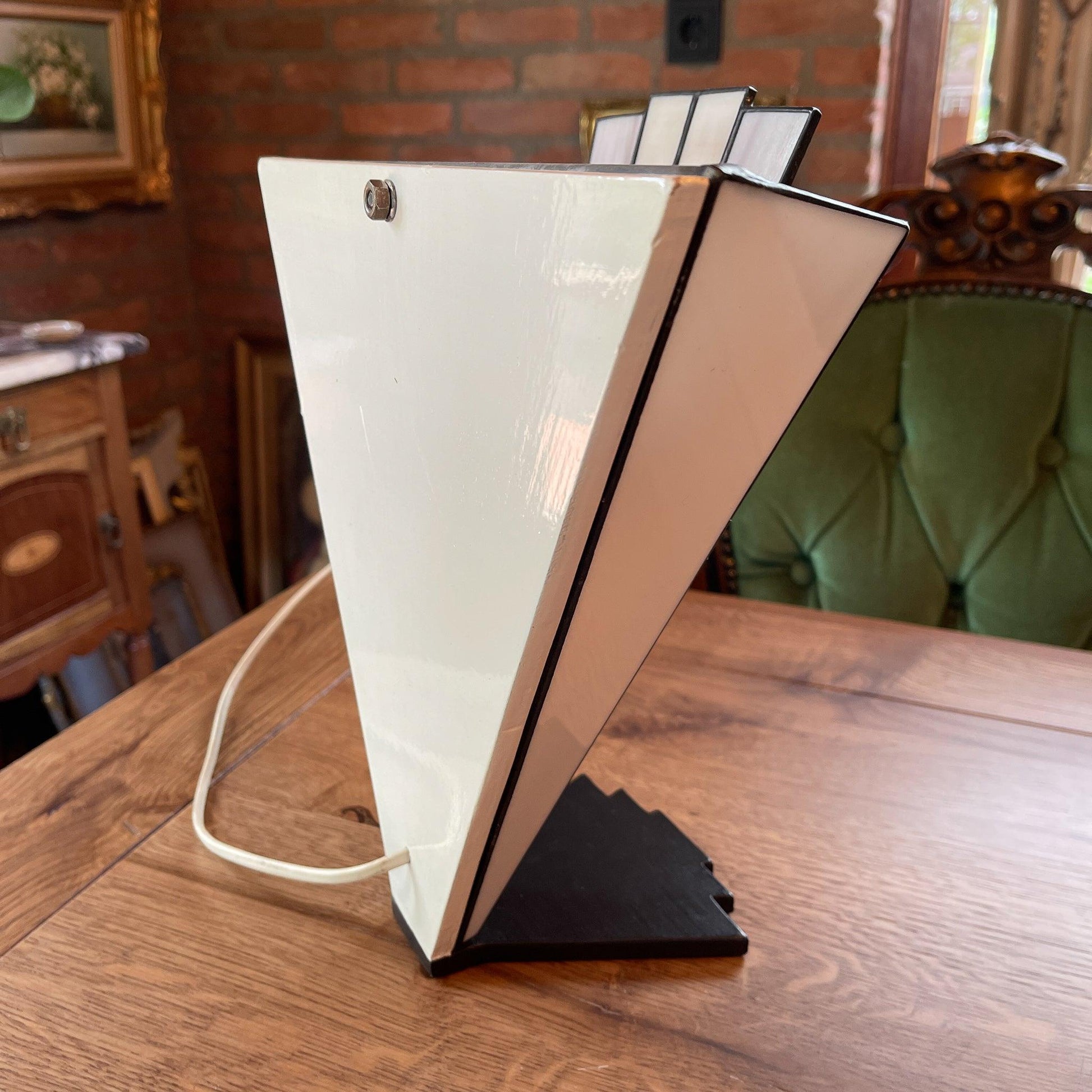 Art deco lamp van Tiffany glas - Bamestra Curiosa