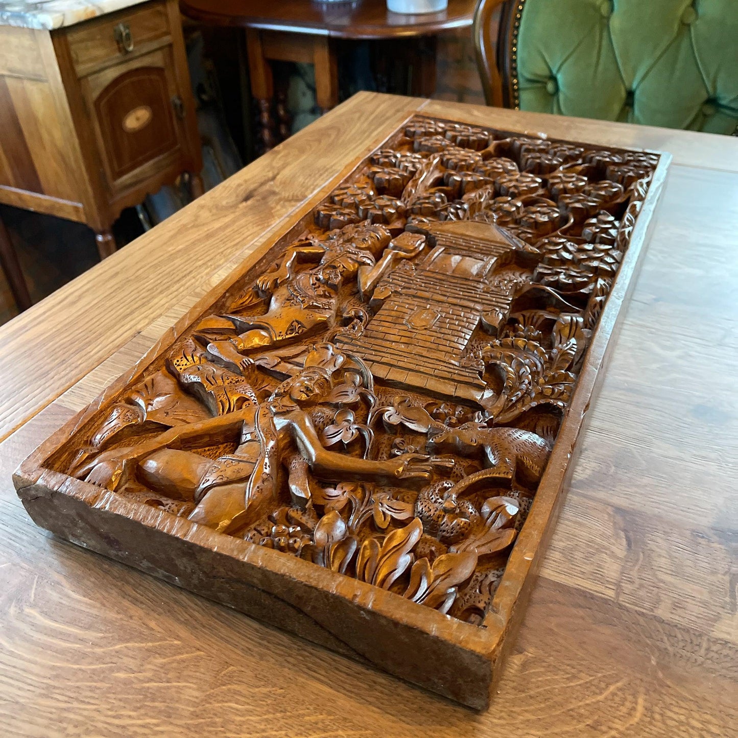 Balinees houtsnijwerk - Bamestra Curiosa