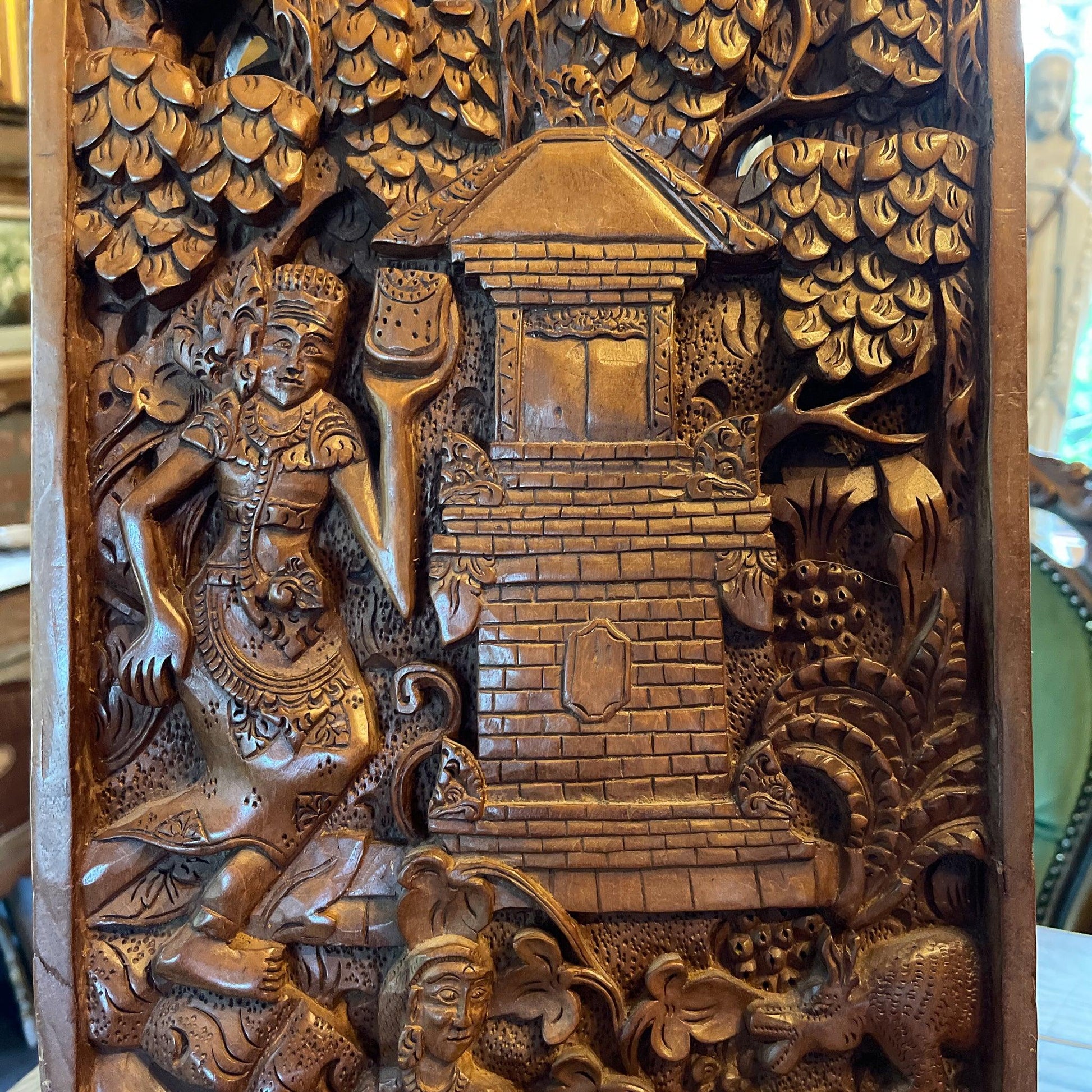 Balinees houtsnijwerk - Bamestra Curiosa