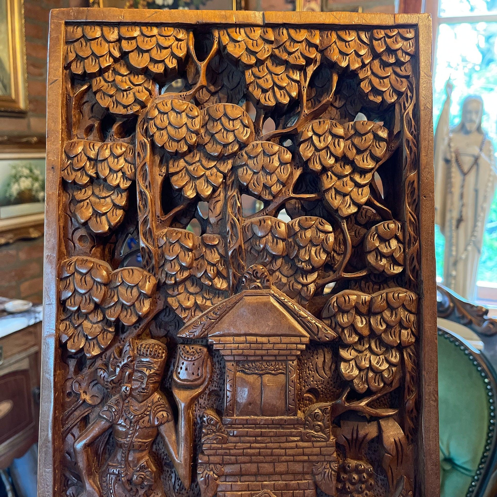 Balinees houtsnijwerk - Bamestra Curiosa