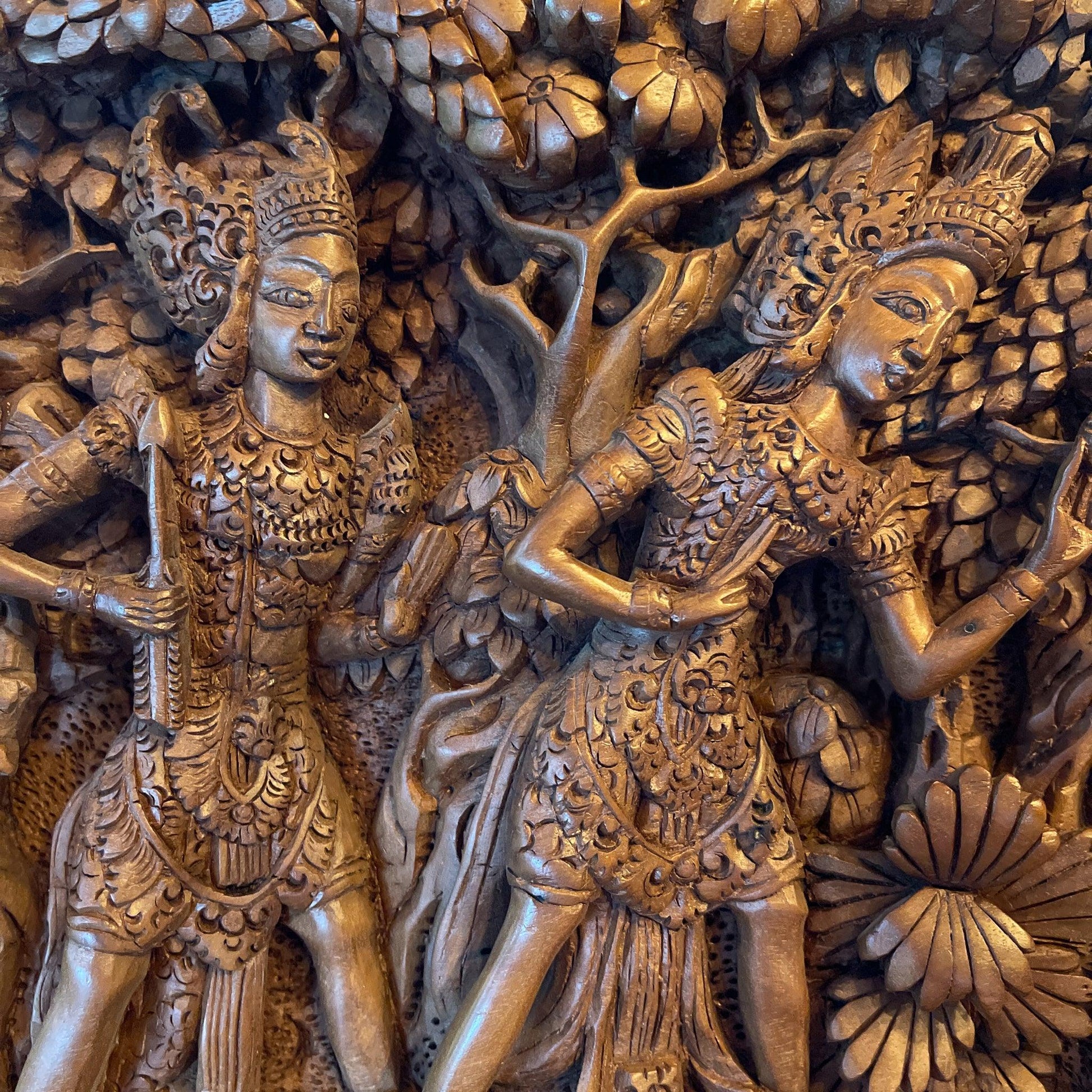 Balinees houtsnijwerk - Bamestra Curiosa