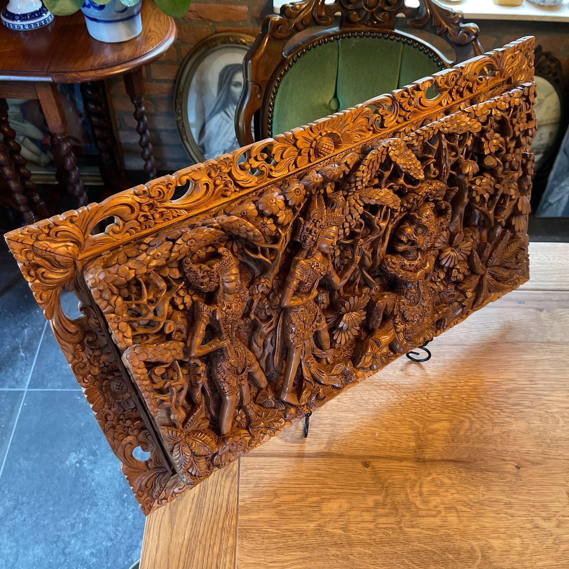 Balinees houtsnijwerk - Bamestra Curiosa