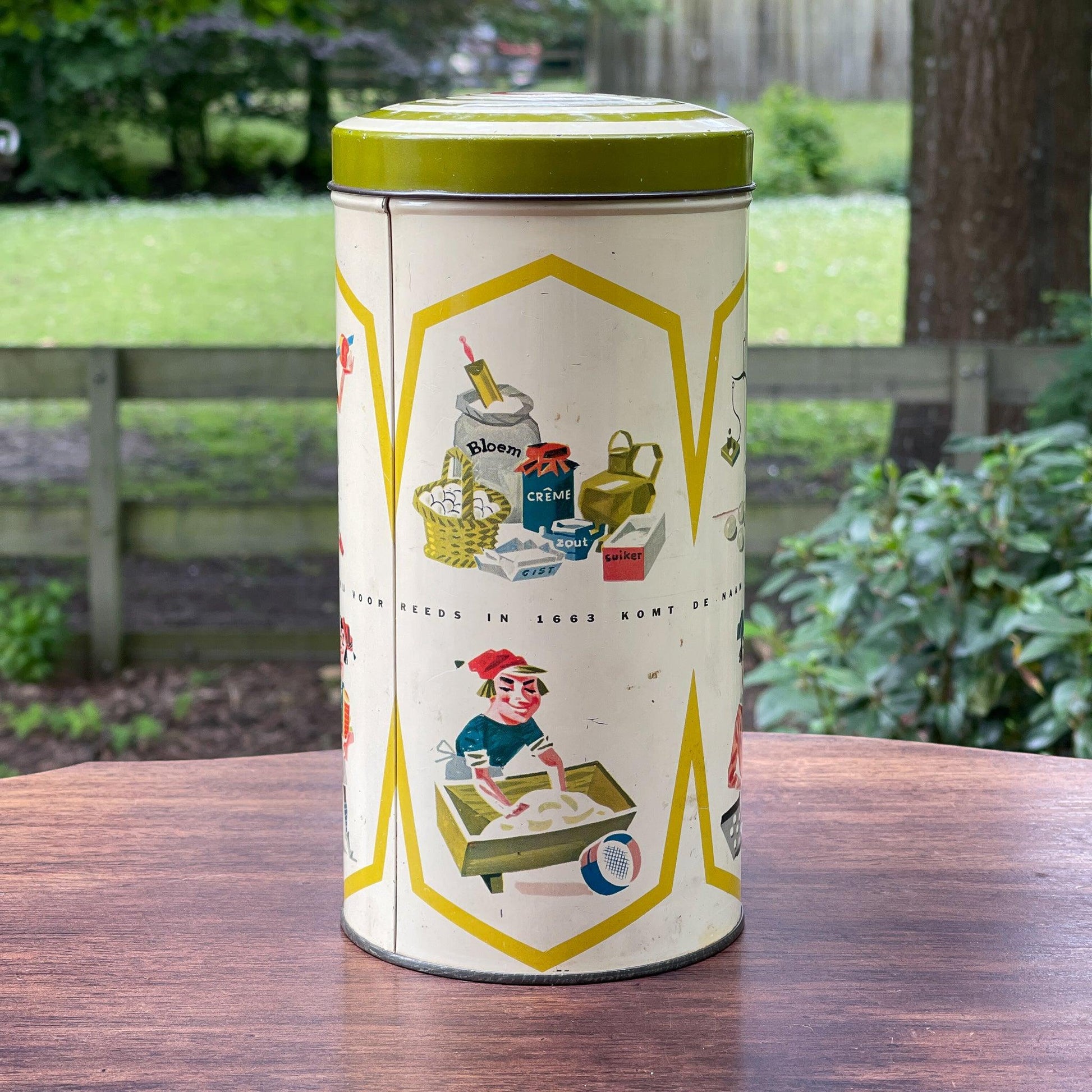 Beschuitblik Hille - Bamestra Curiosa