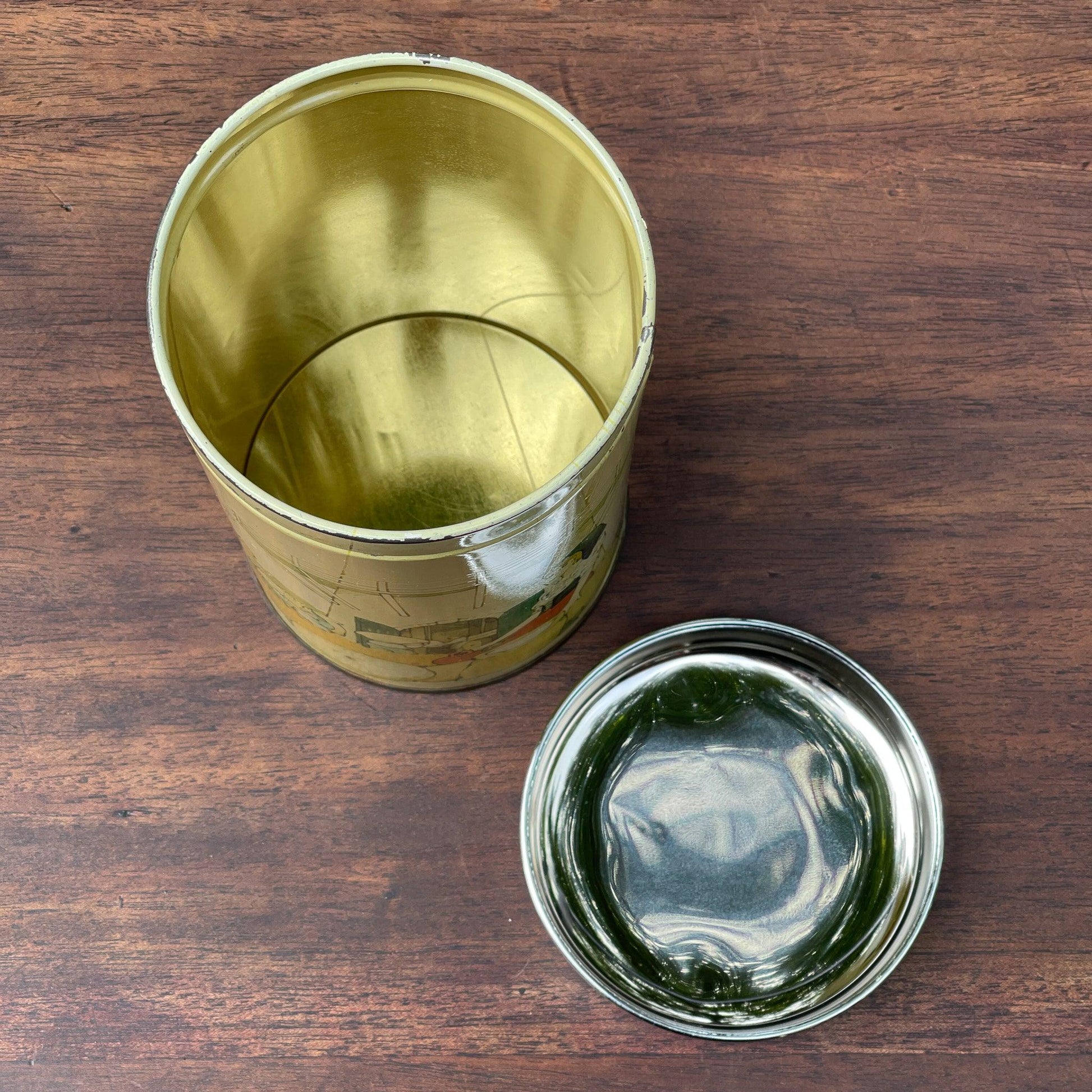 Beschuitbus van Bolletje - Bamestra Curiosa