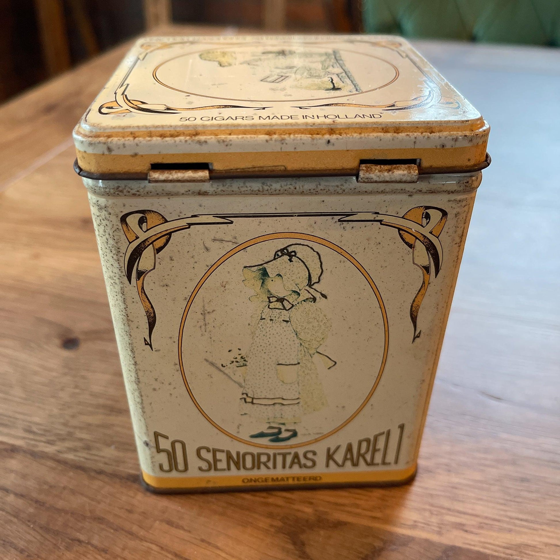 Blik 50 Senoritas Karel 1 - Bamestra Curiosa