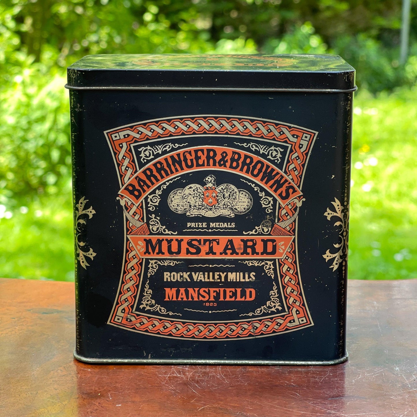 Blik van Barringer & Brown's Mustard - Bamestra Curiosa