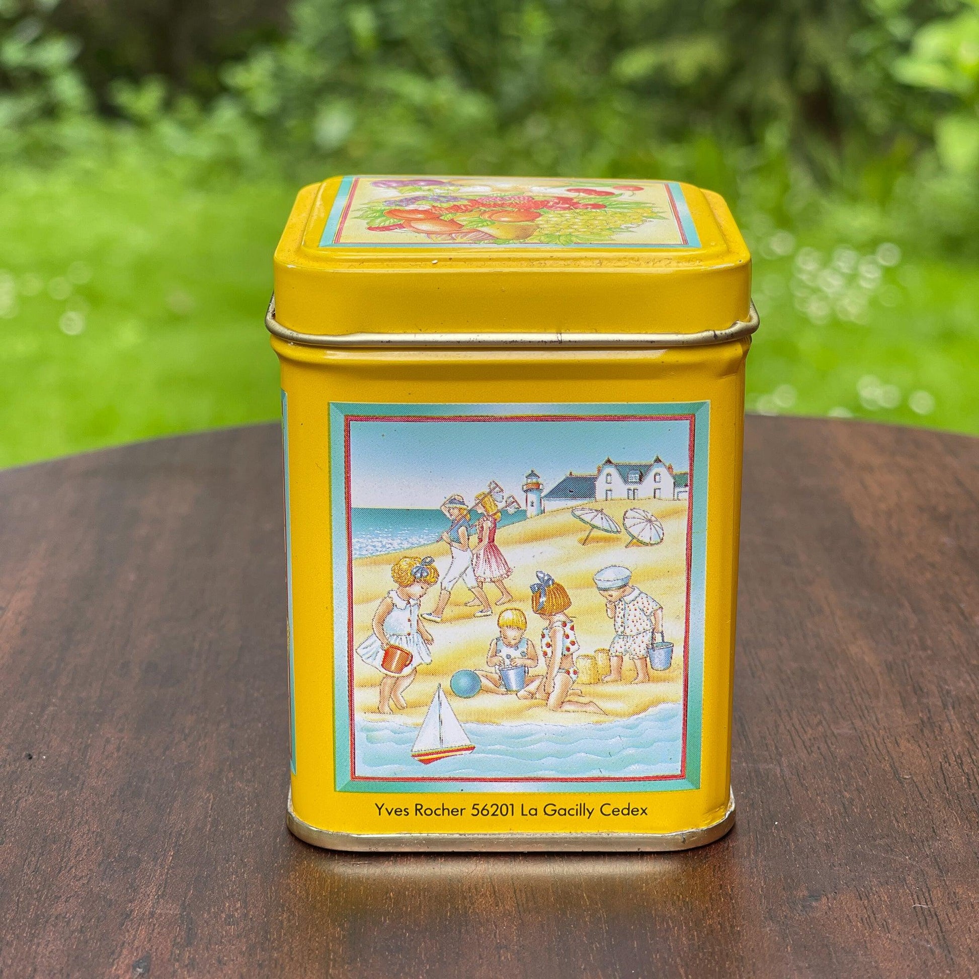 Blikje van Yves Rocher - Bamestra Curiosa