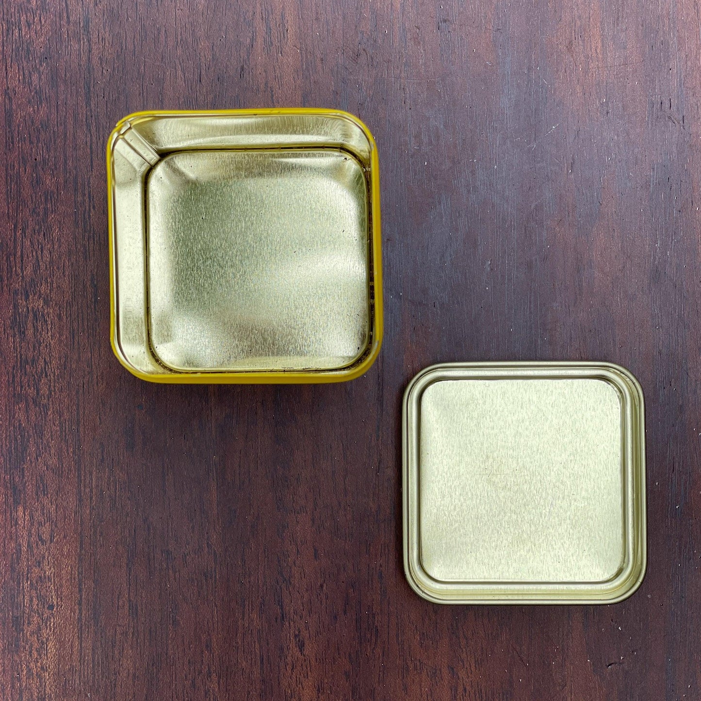 Blikje van Yves Rocher - Bamestra Curiosa