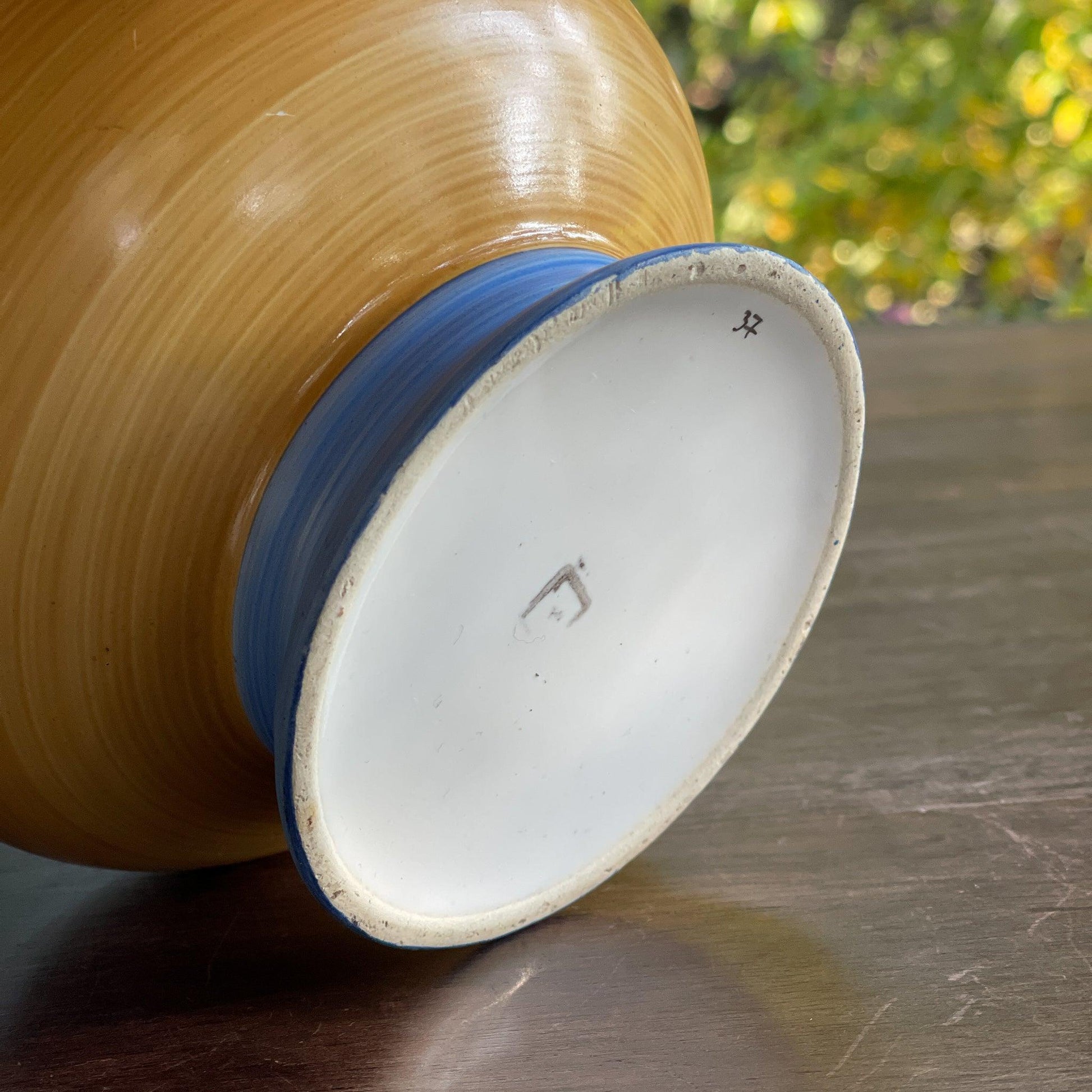 Bloempotje keramiek - Bamestra Curiosa